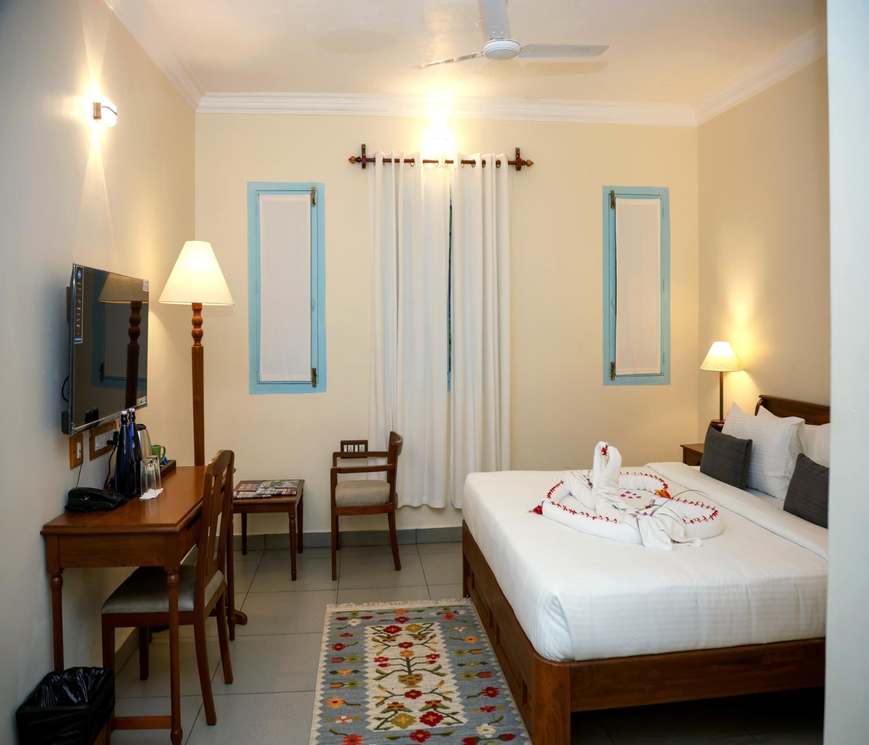 Classic King Room photo 2