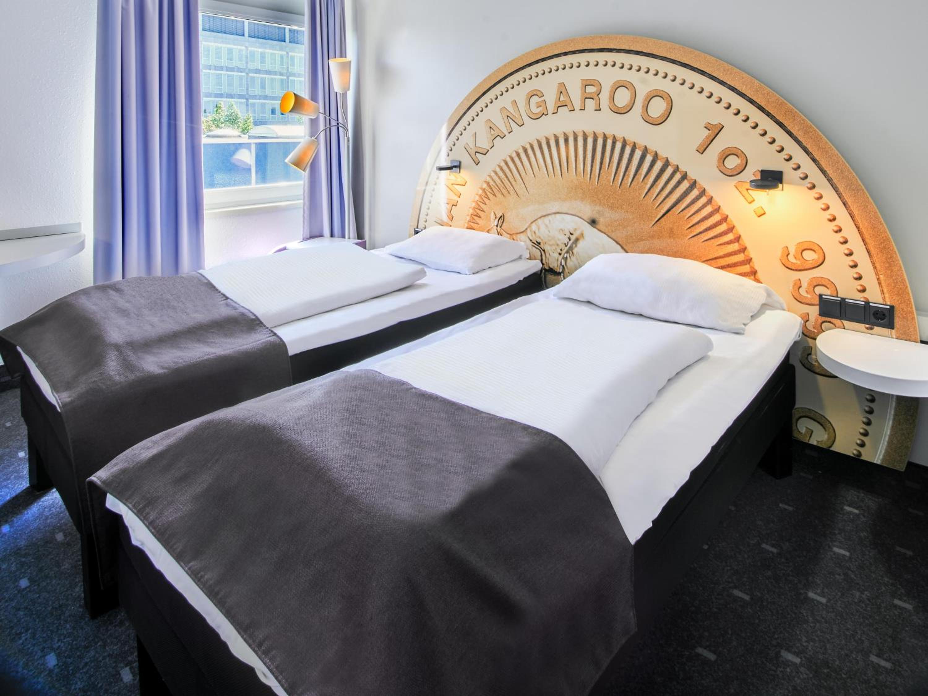 Twin Room - Photo 1
