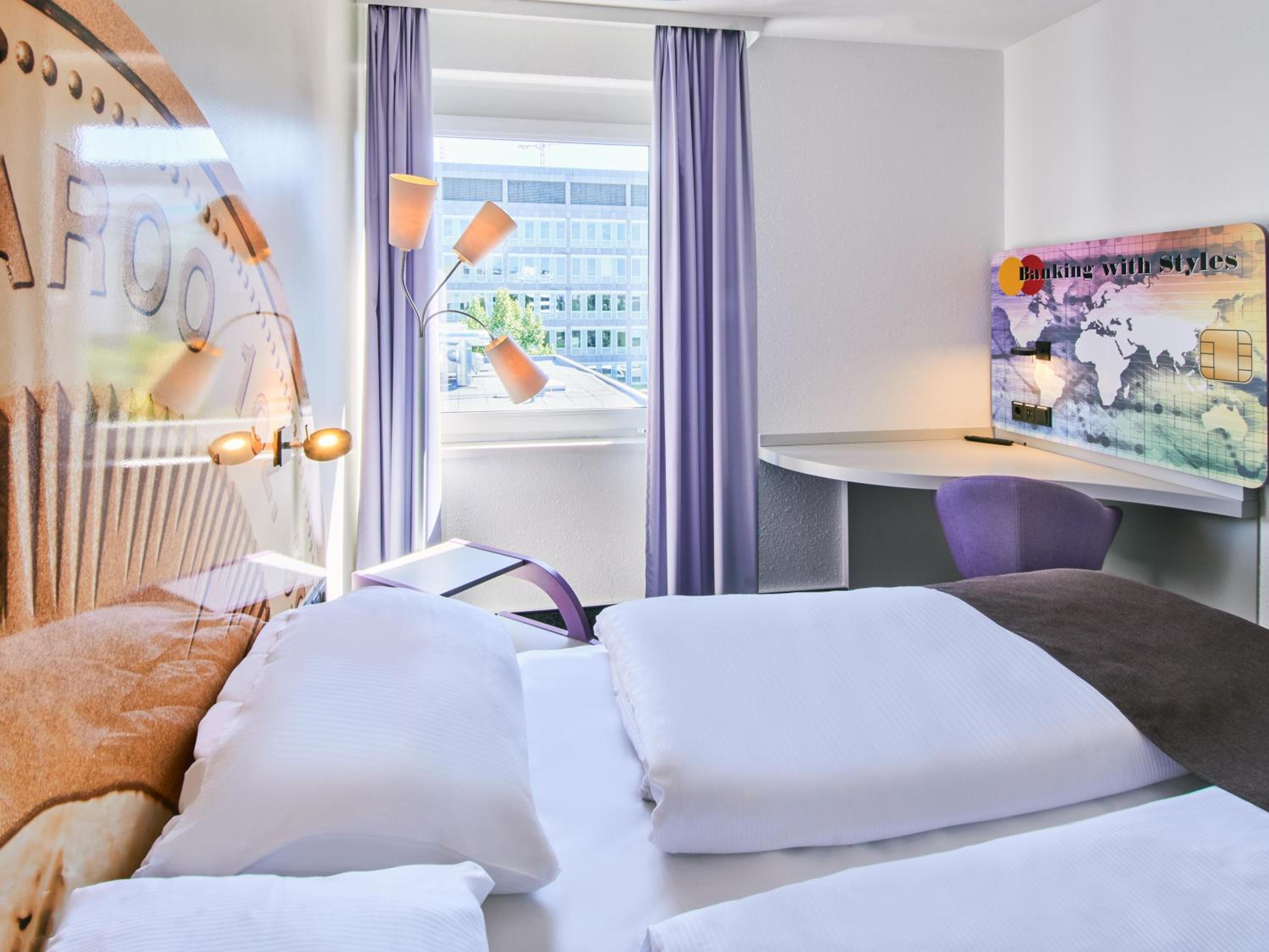 Double Room - Photo 5