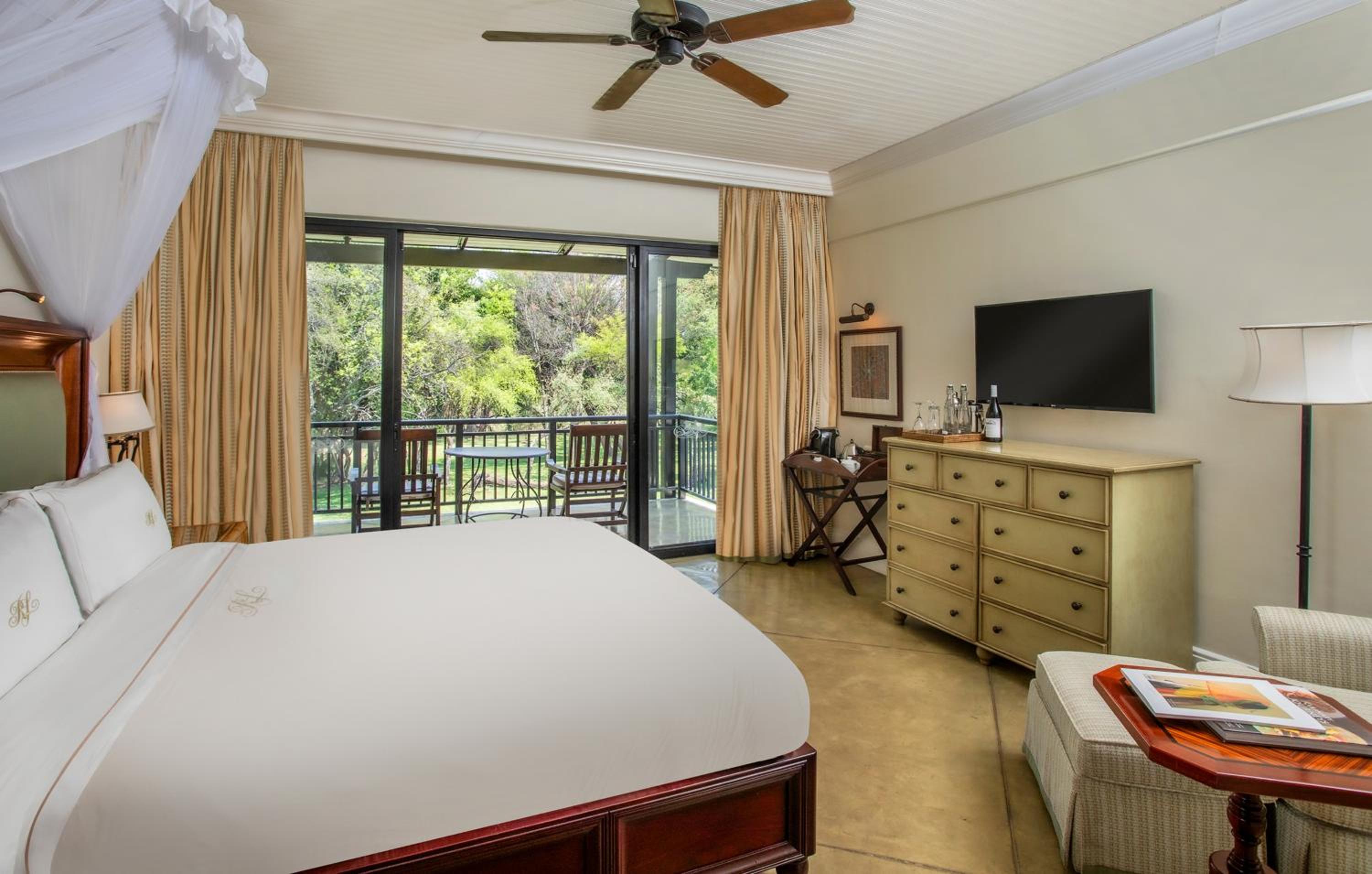 Premier Garden Balcony Room - Photo 1