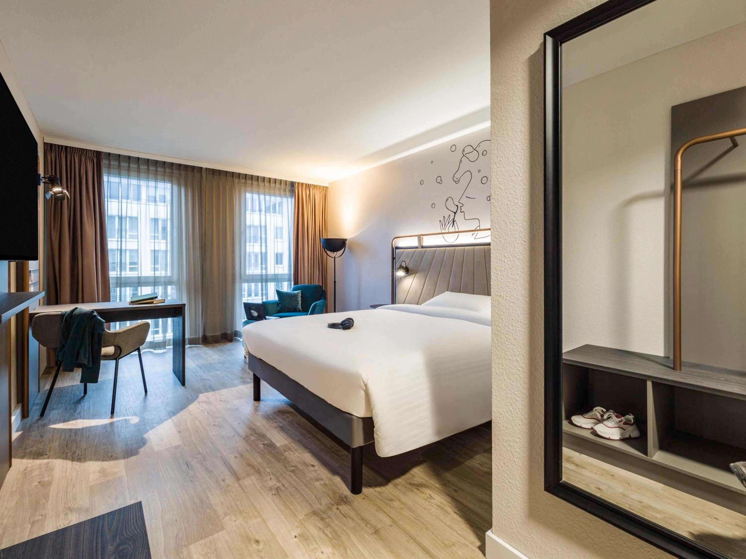 Courtyard Superior room with 1 Sweet Bed 160x20 0 by ibis Styles - Photo 2