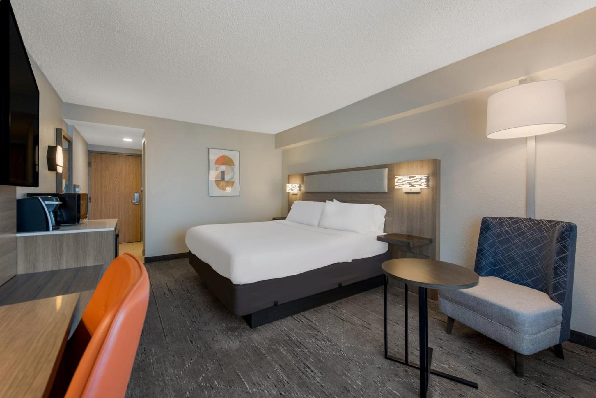 King Room - Disability Access - Photo 4