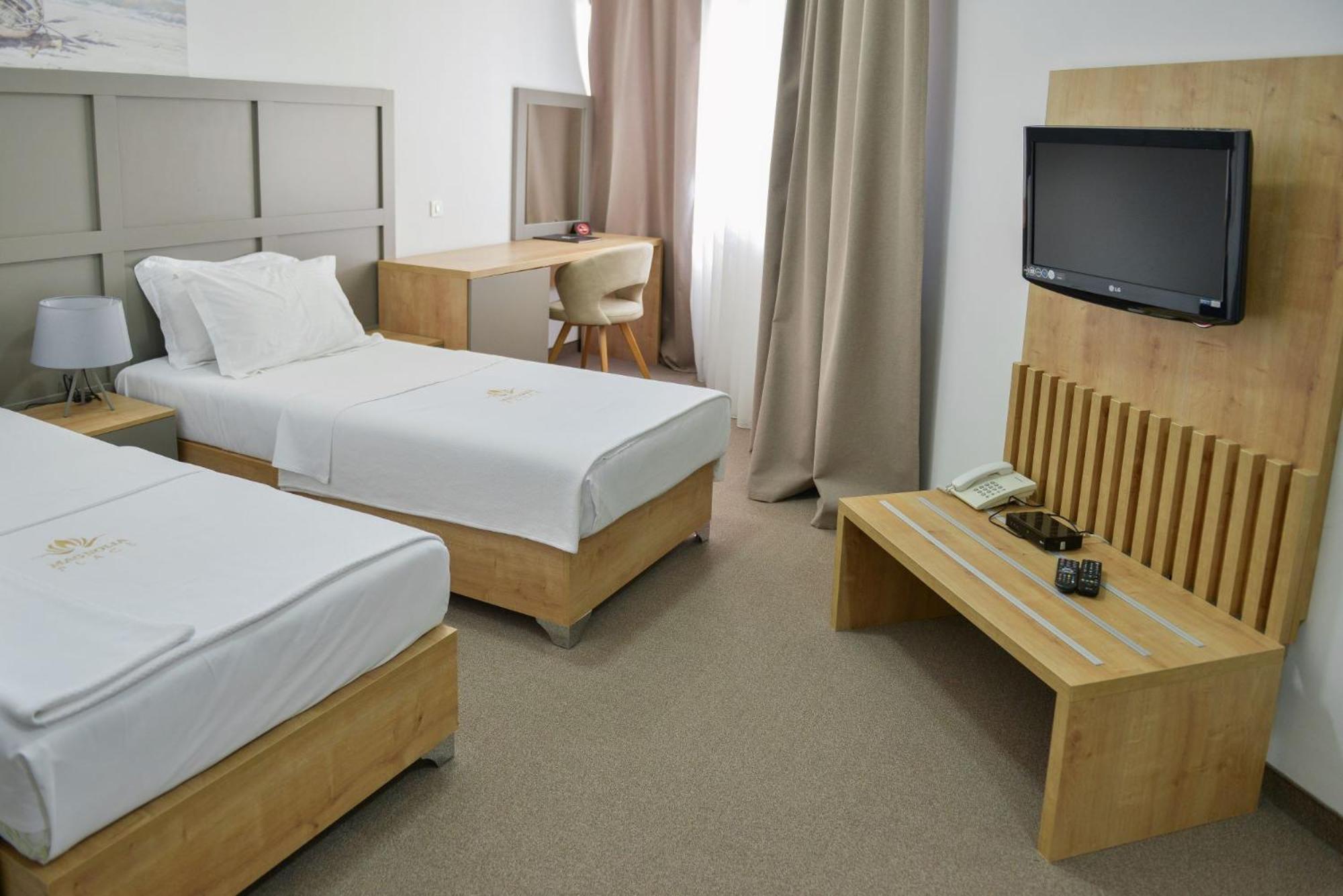 Double or Twin Room photo 1