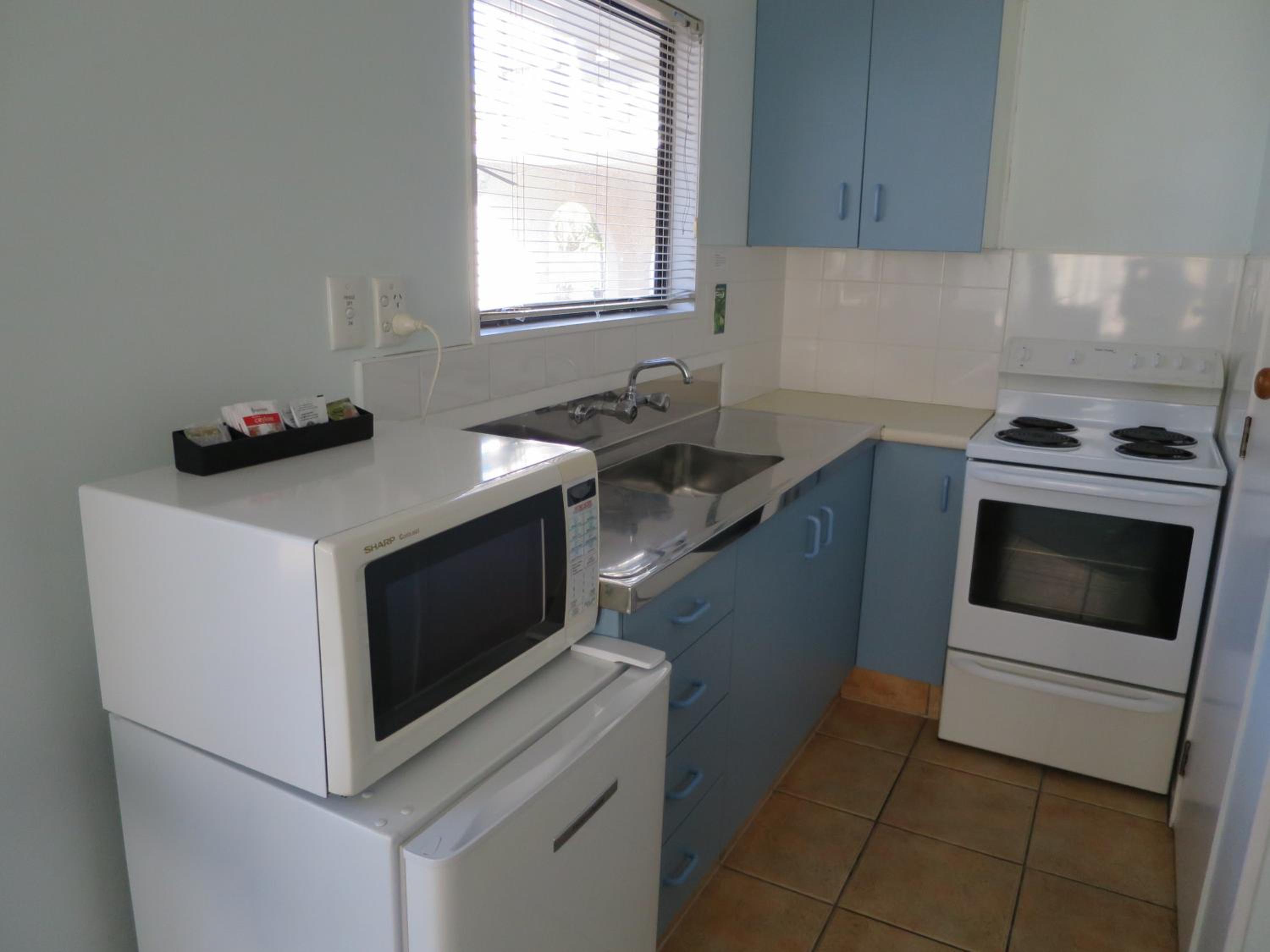 Two-Bedroom Apartment - Photo 4