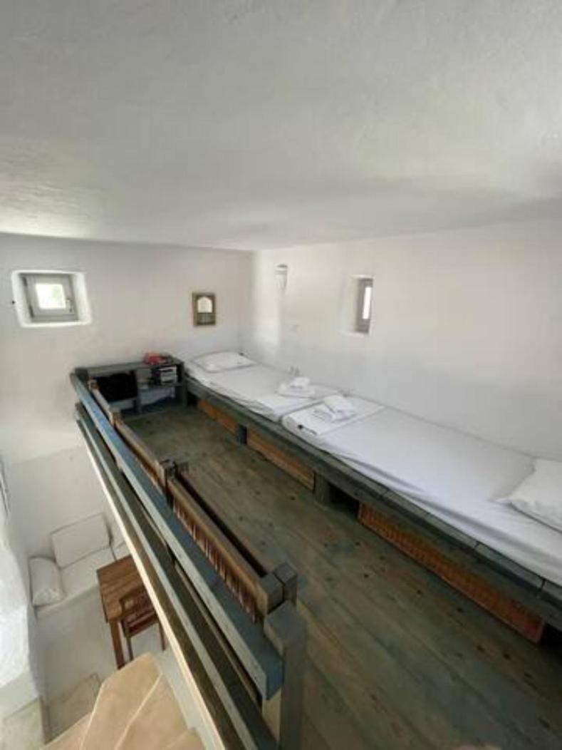 Three-Bedroom Villa photo 2