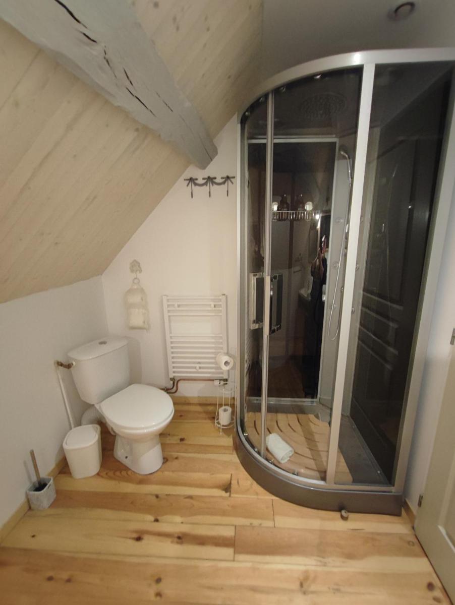 Quadruple Room - Photo 9