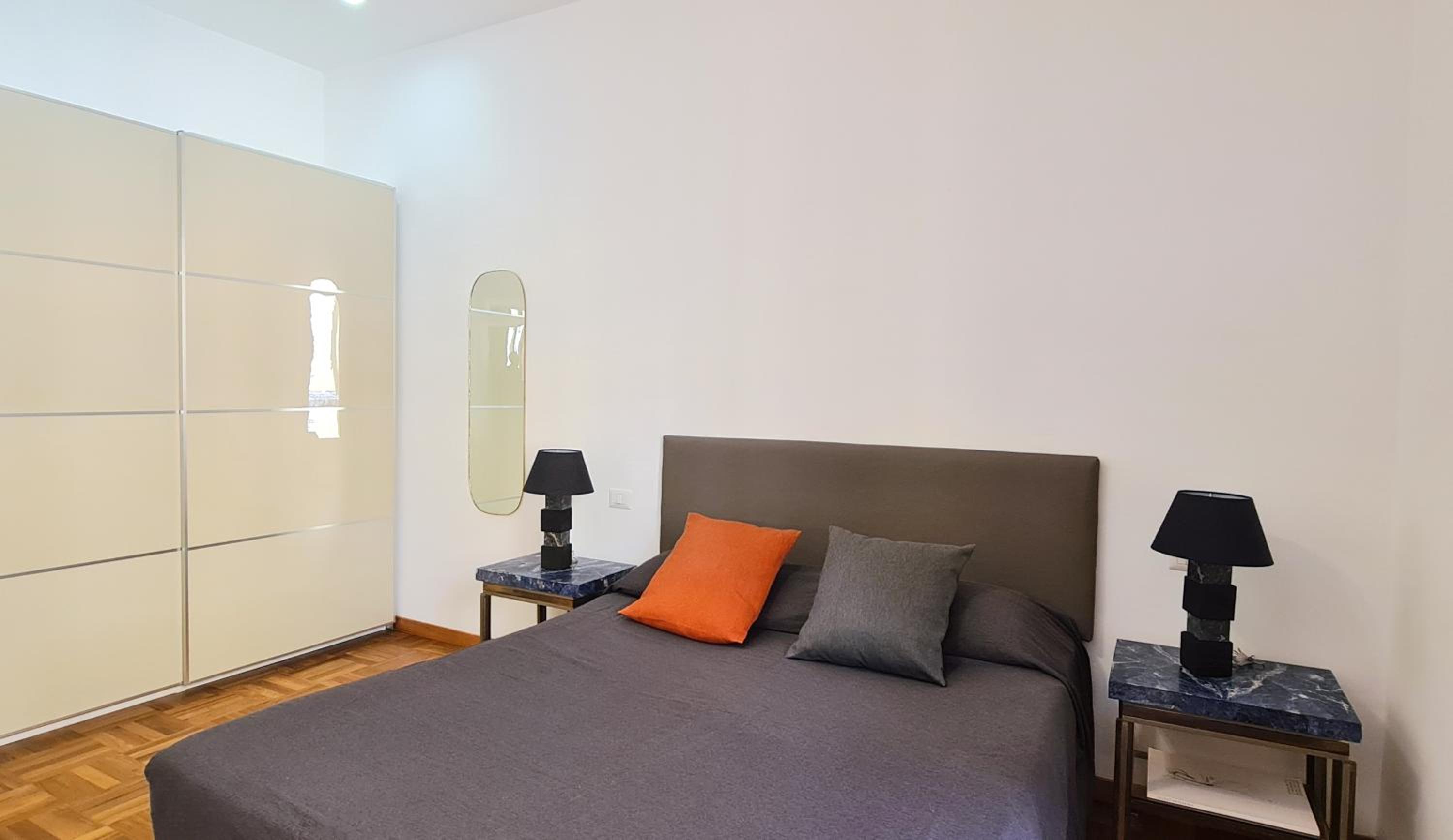 Two-Bedroom House photo 3