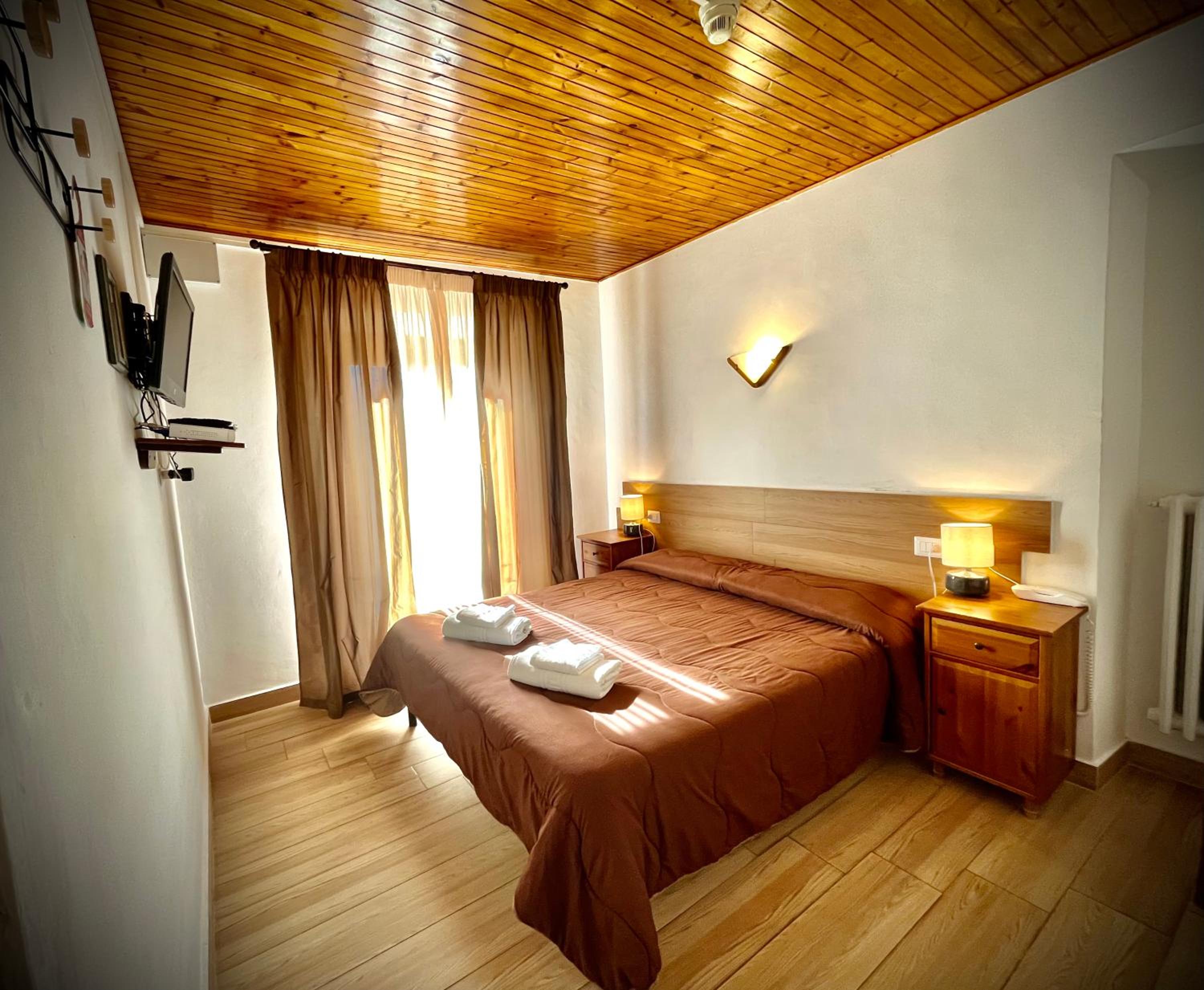 Double or Twin Room photo 1