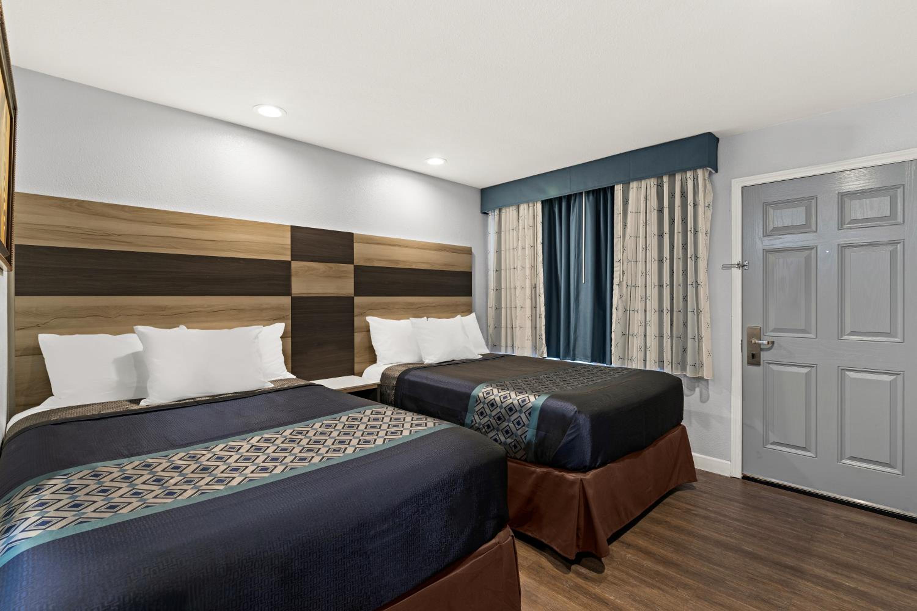 Deluxe Double Room - Photo 4