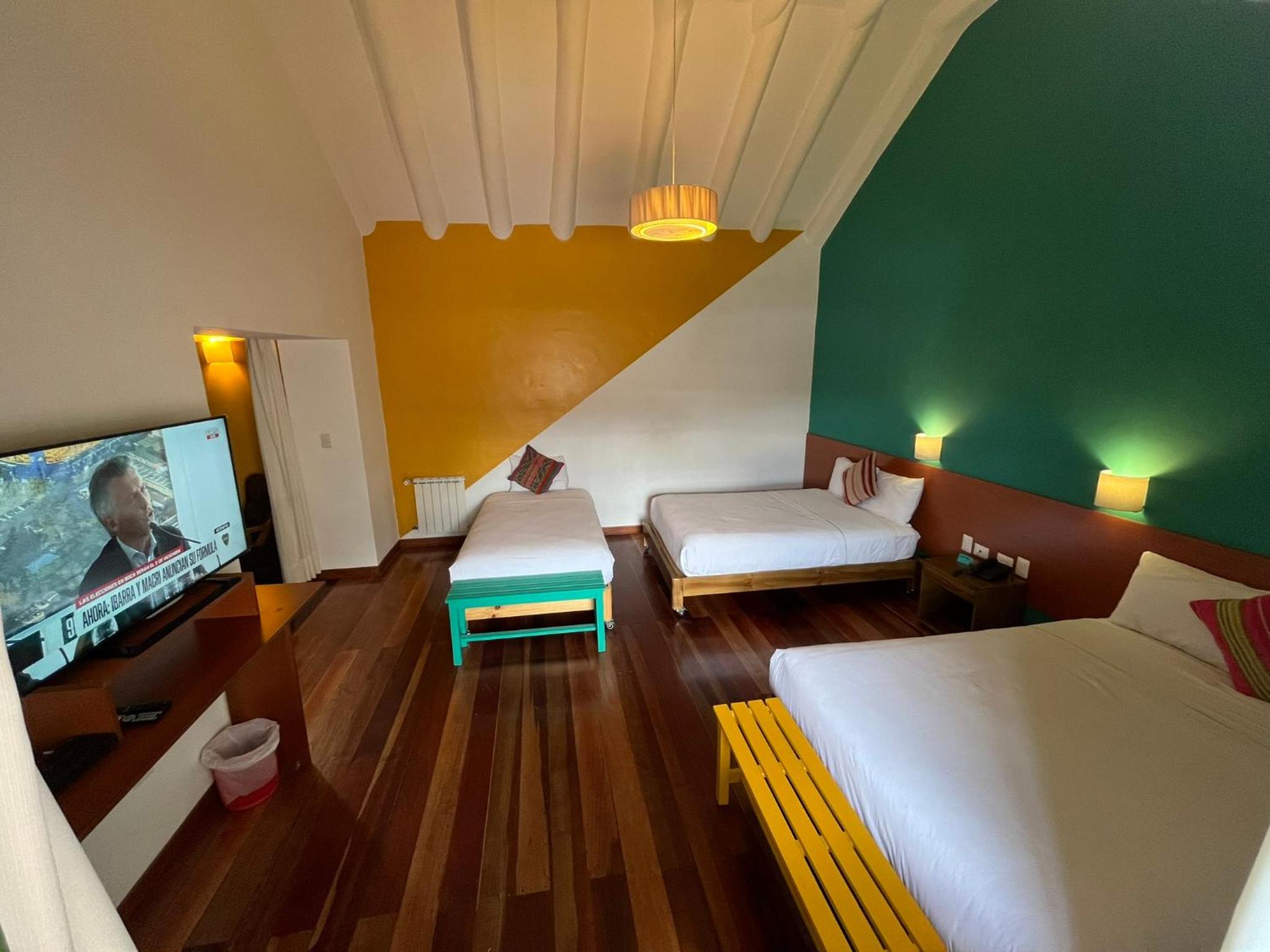 Classic Quadruple Room photo 3
