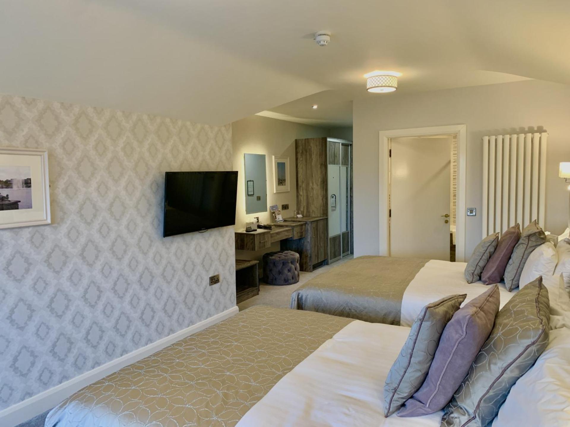 Executive Twin Room - Photo 1