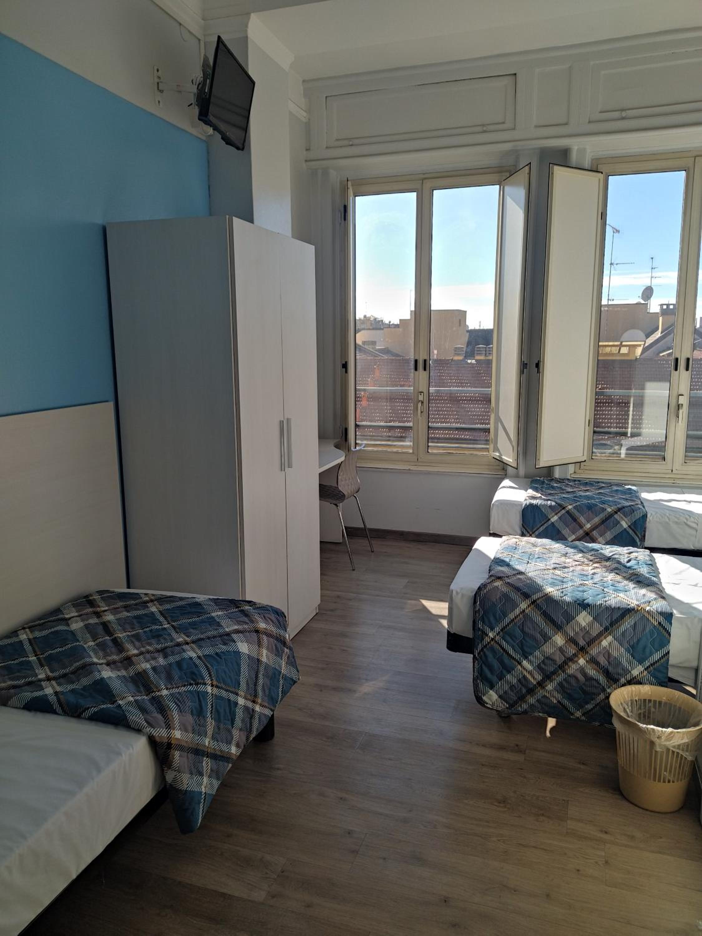 Triple Room with Bathroom