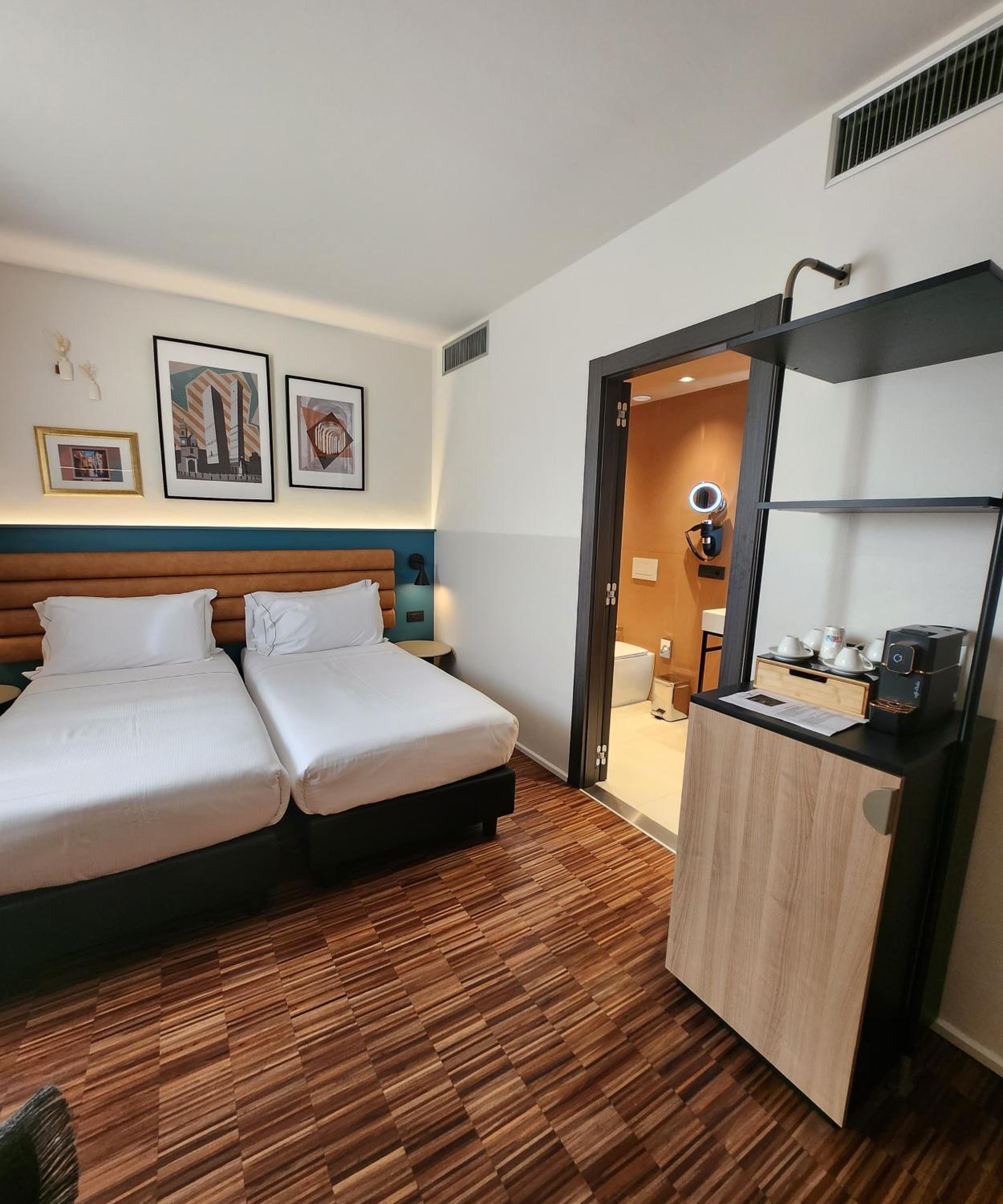 Comfort Twin Room - Photo 1
