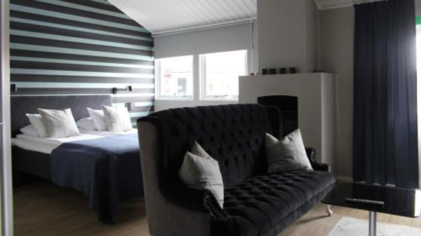 Suite With Pool View photo 1