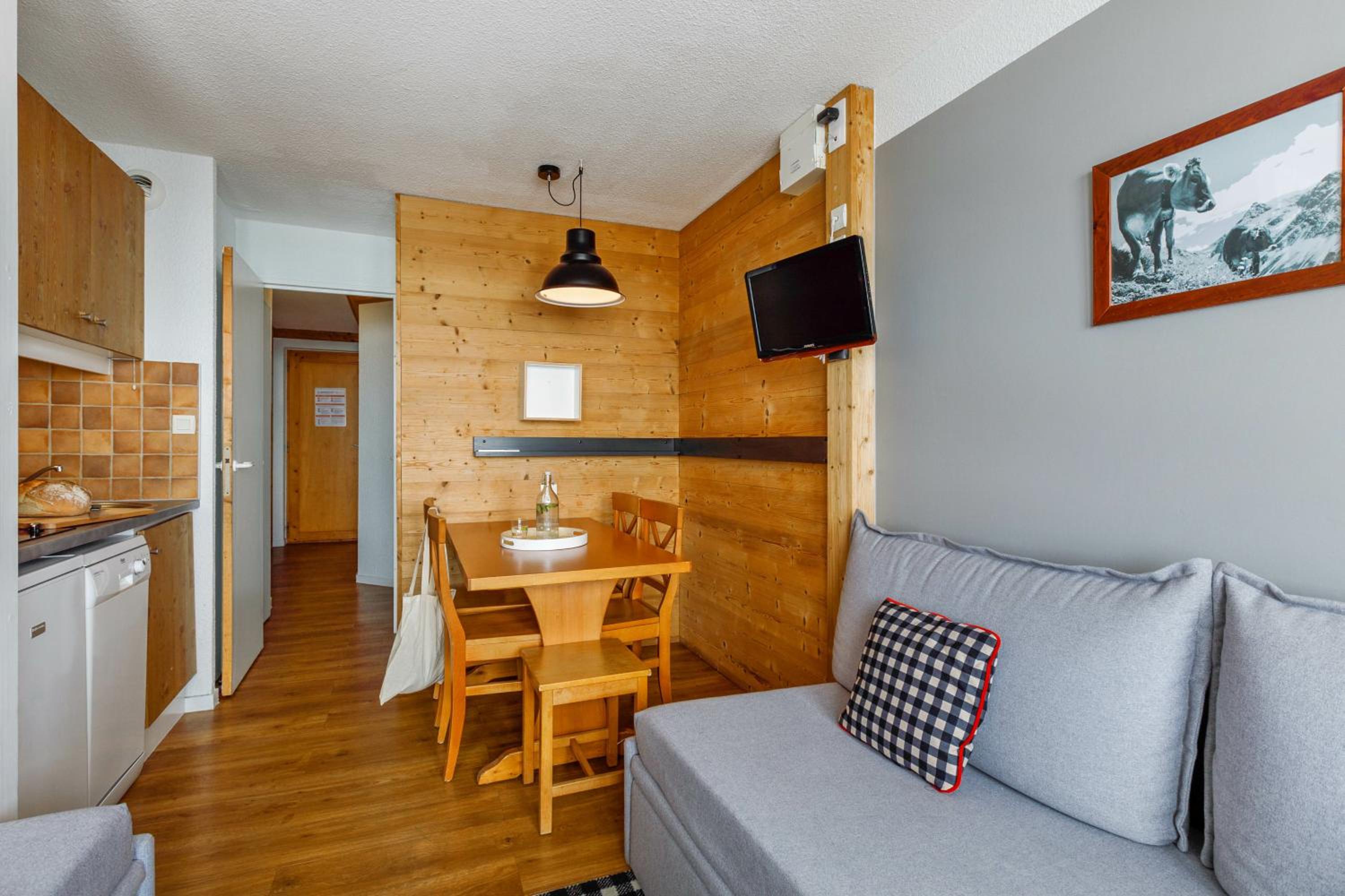 One-Bedroom Apartment (4 People) photo 3