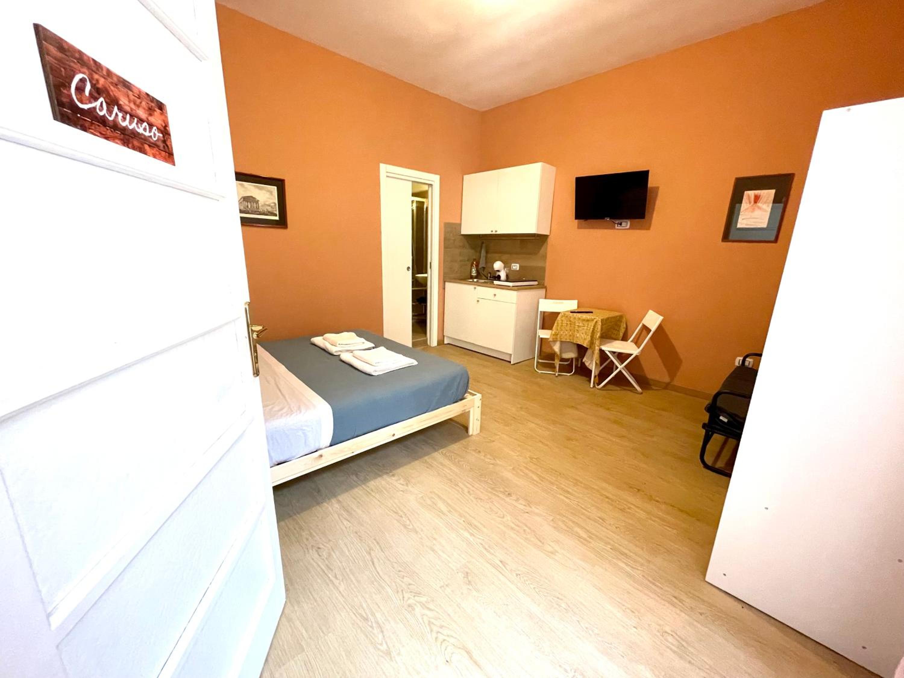 Double Room With Private Bathroom