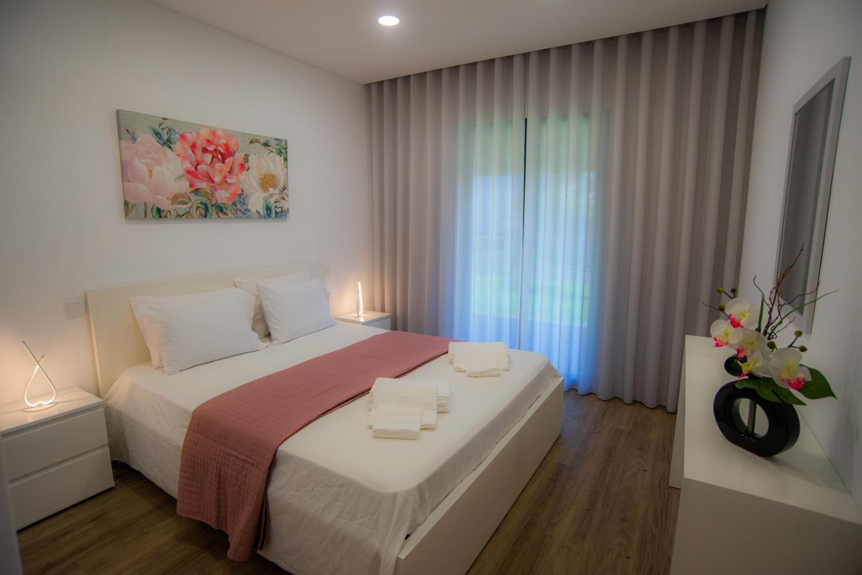 Three-Bedroom Villa photo 2
