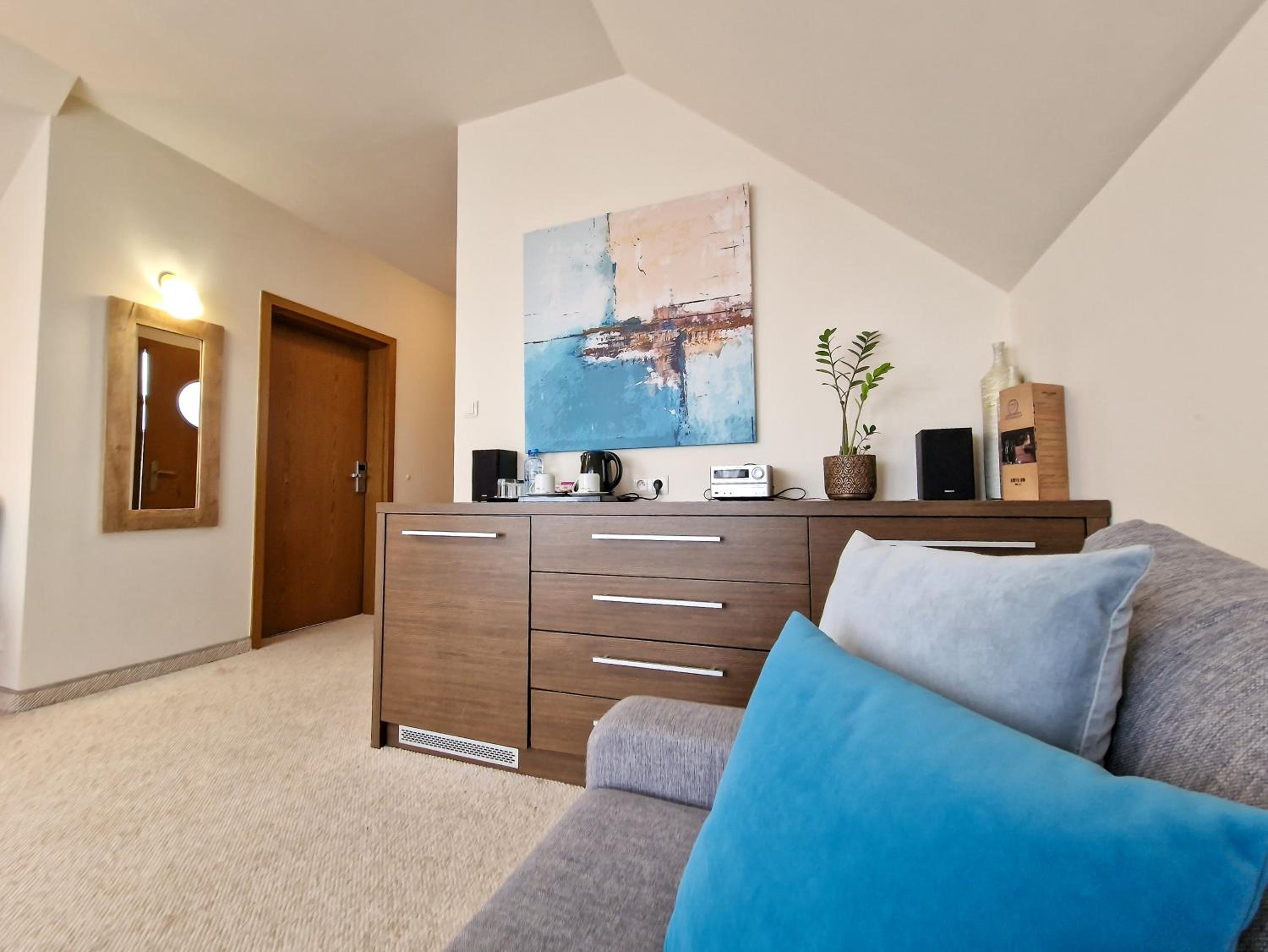 Apartment photo 3