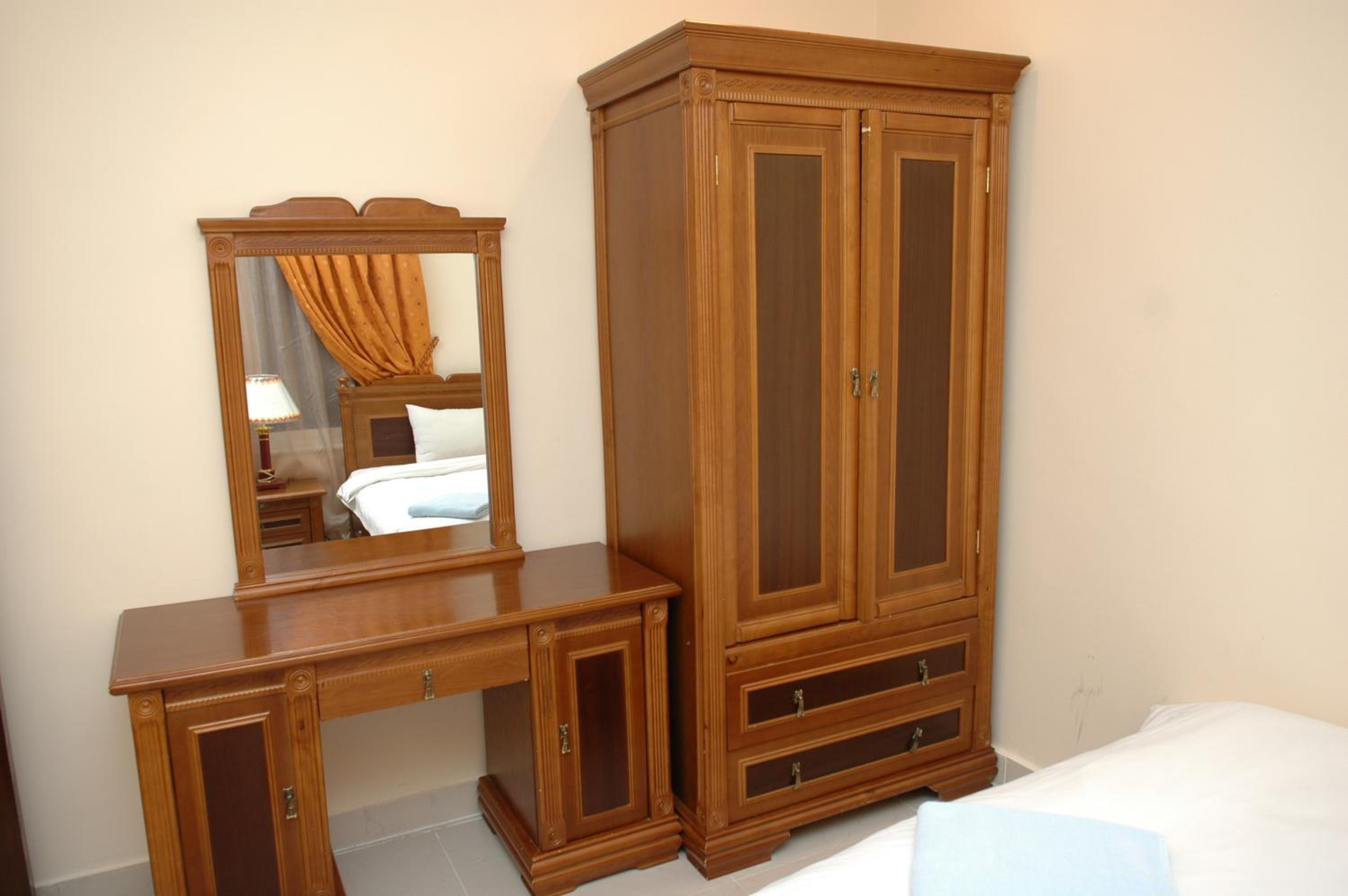 Executive Apartment - Photo 16