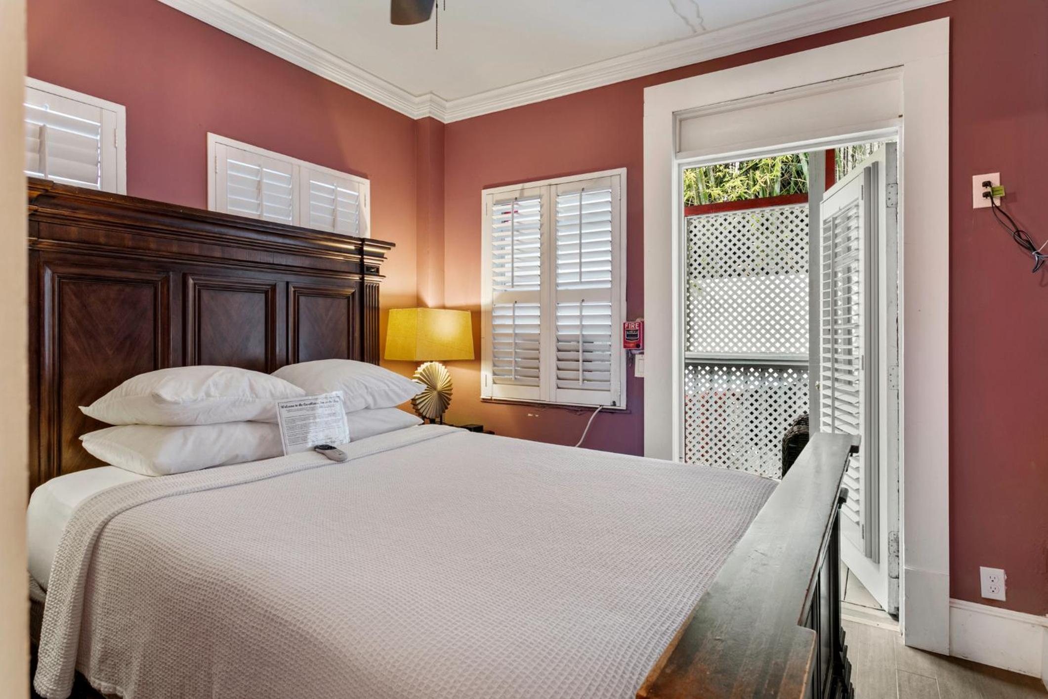 Queen Room