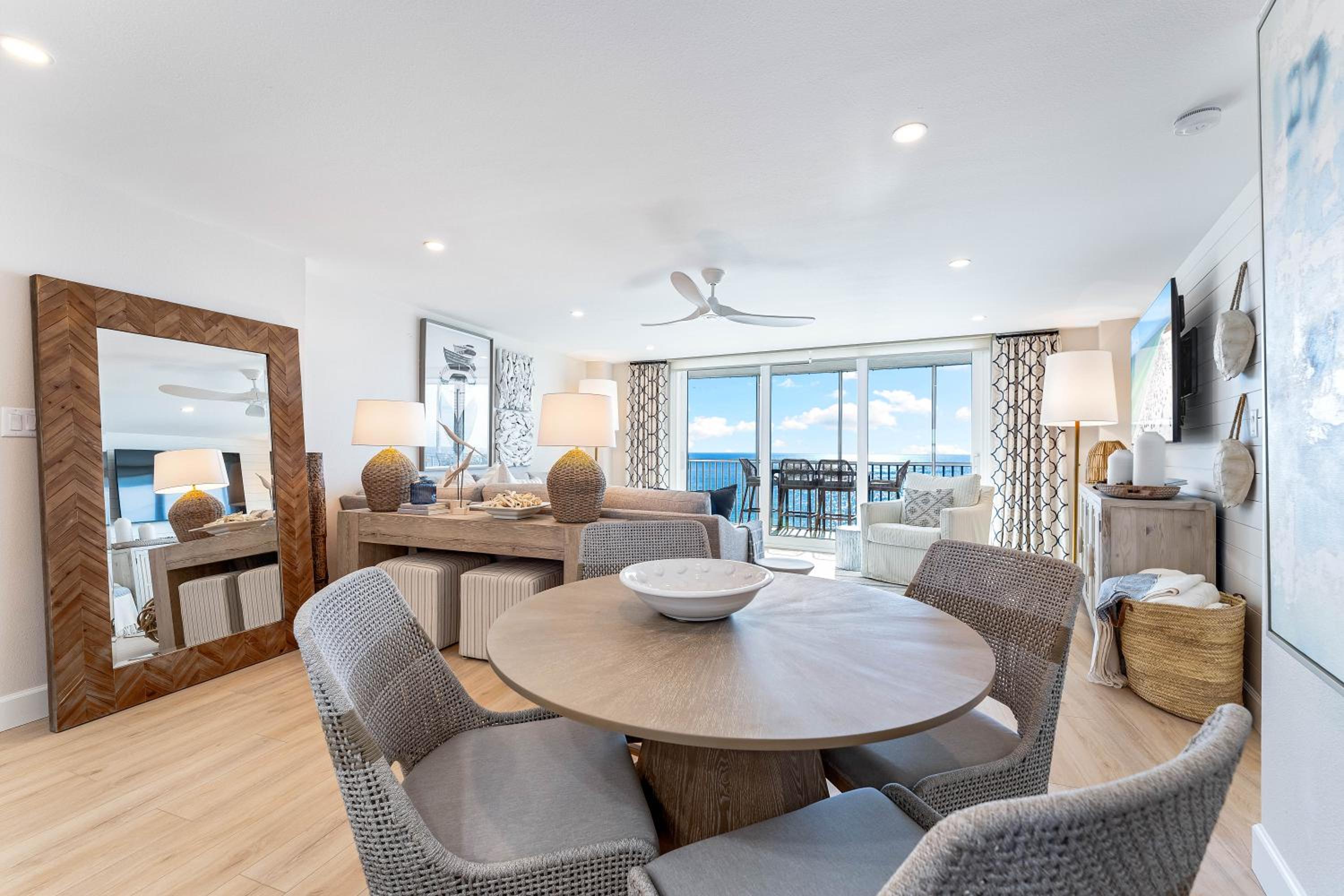 Apartment with Sea View photo 1