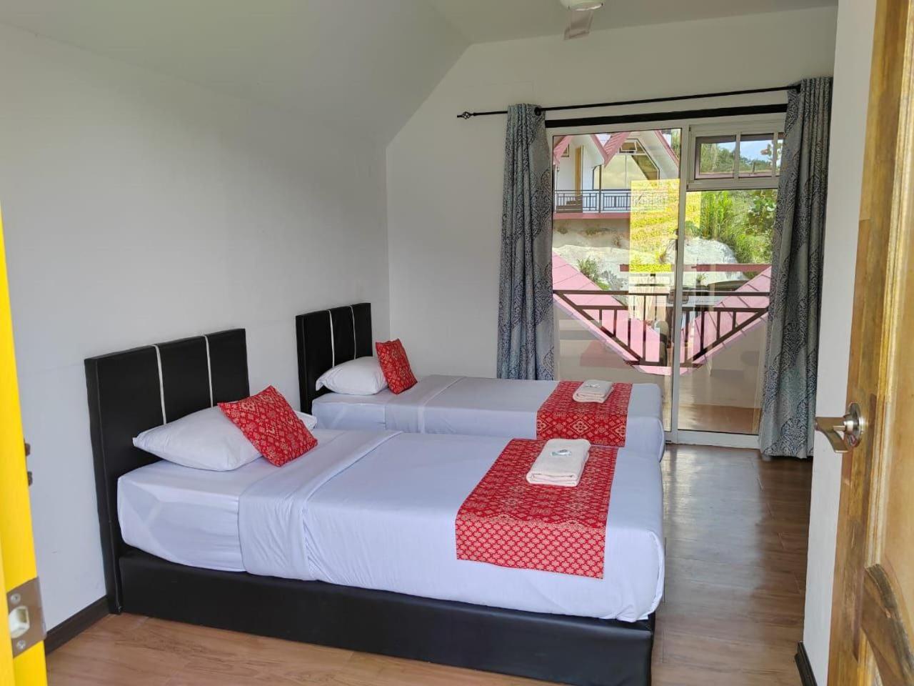 Twin Room With View photo 2