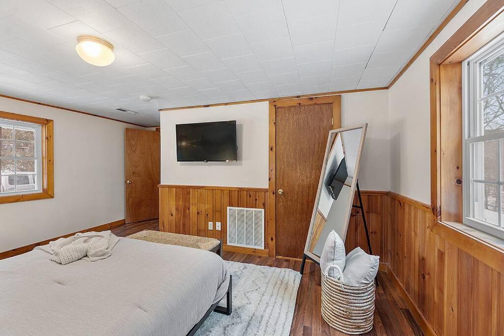 One-Bedroom Apartment photo 3