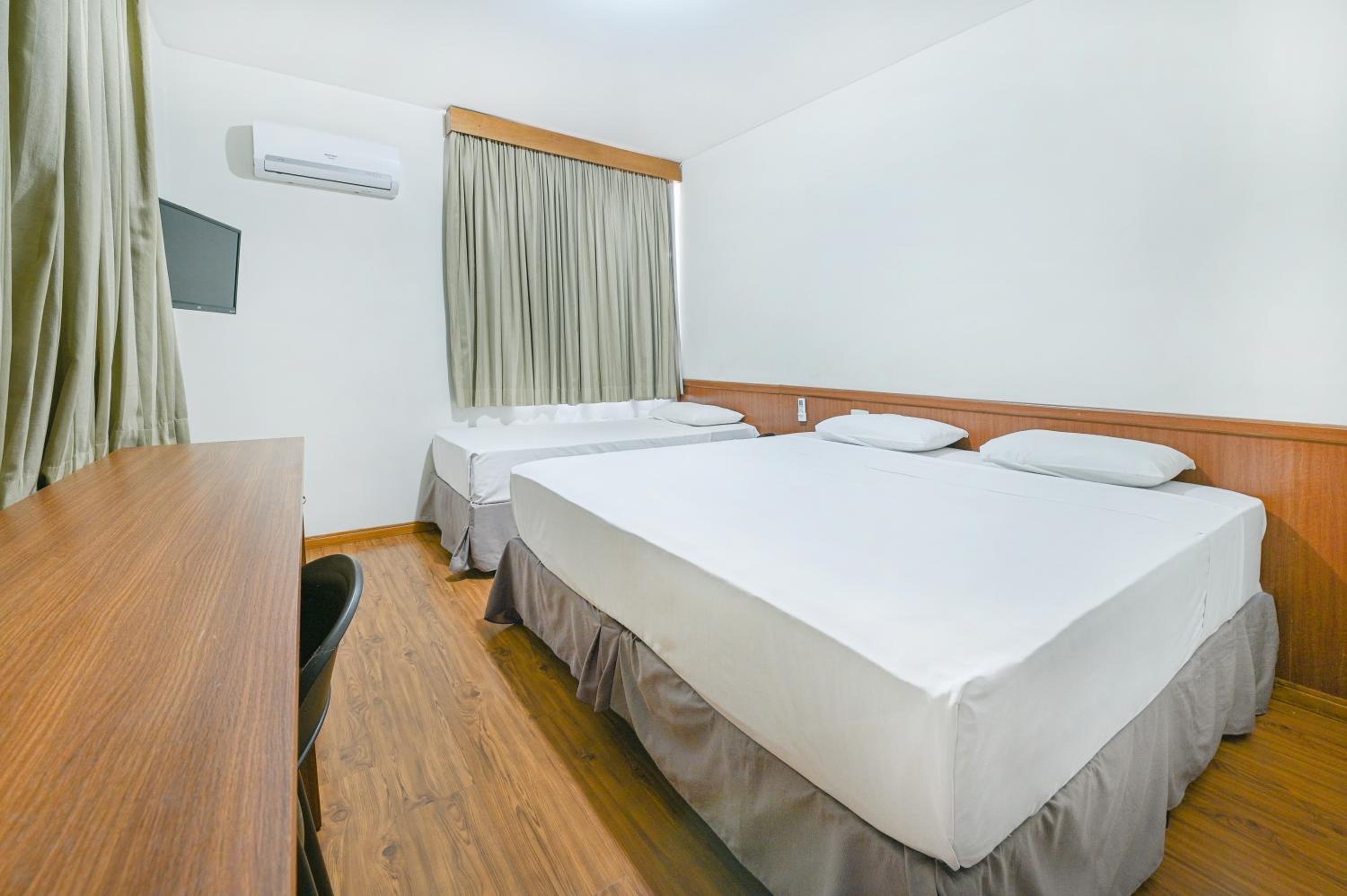 Standard Room photo 2