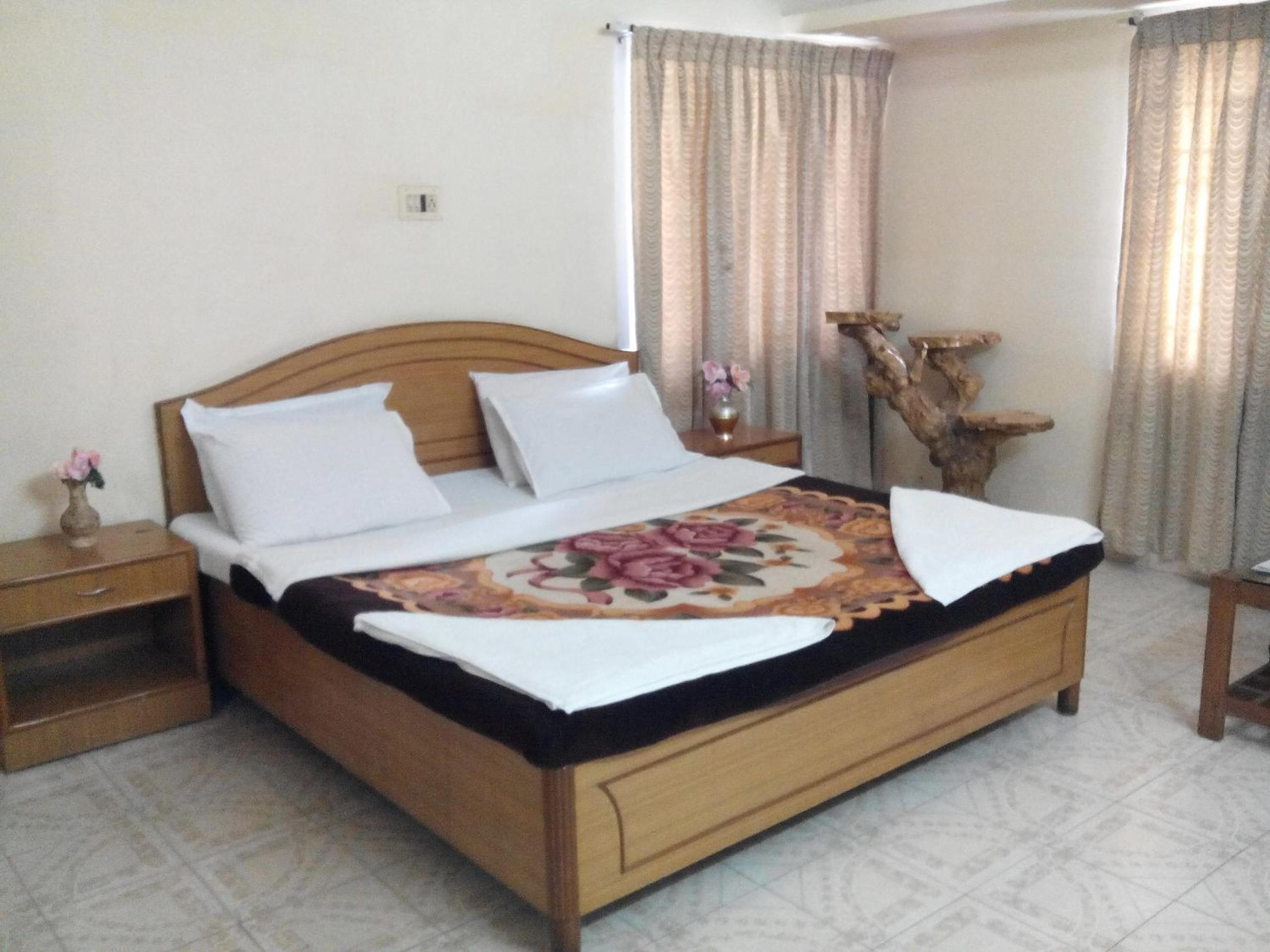 Super Deluxe Double Room - Photo 9
