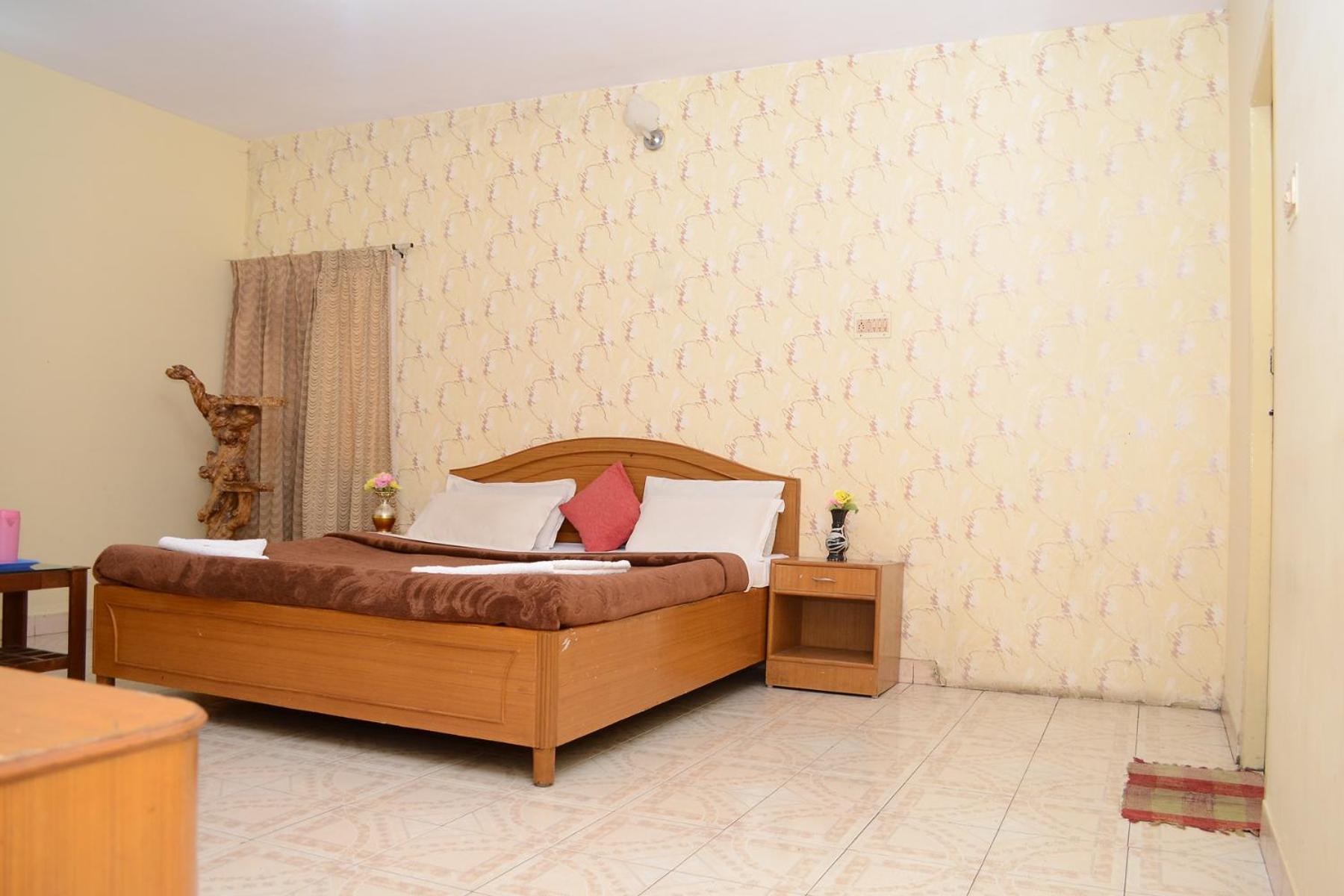 Super Deluxe Double Room - Photo 12