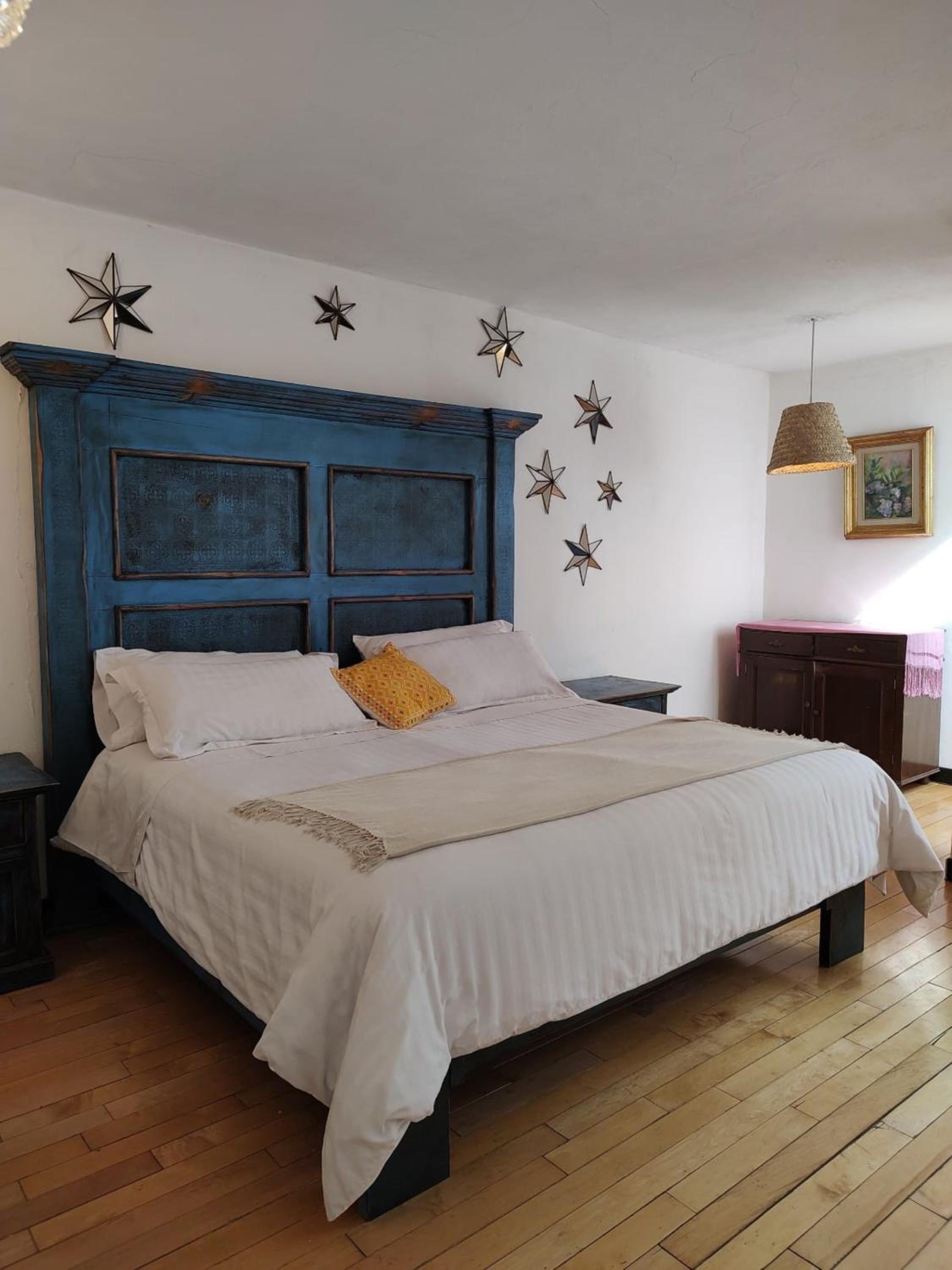 Deluxe Room - Photo 4