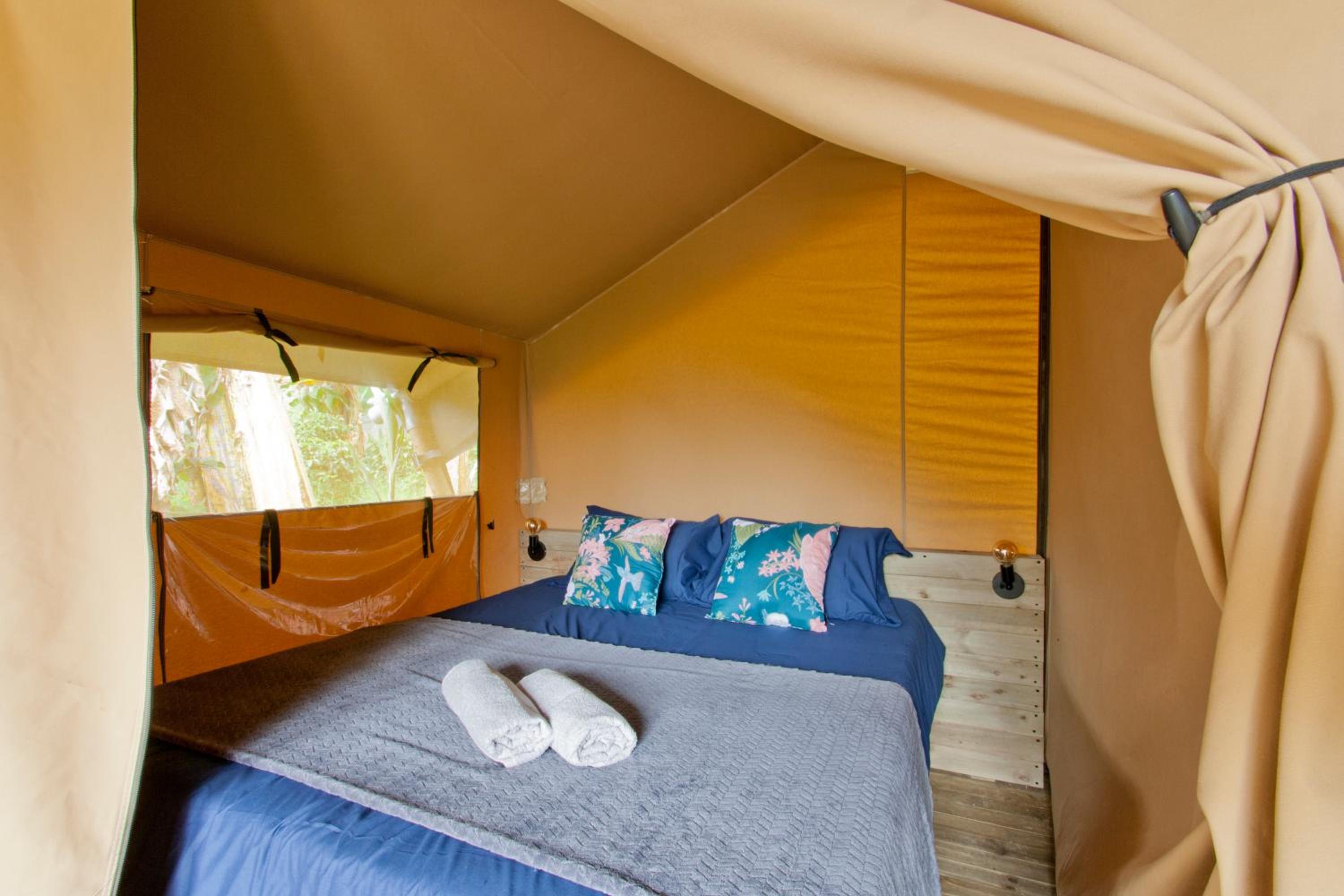Double Bed In Shared Tent photo 1