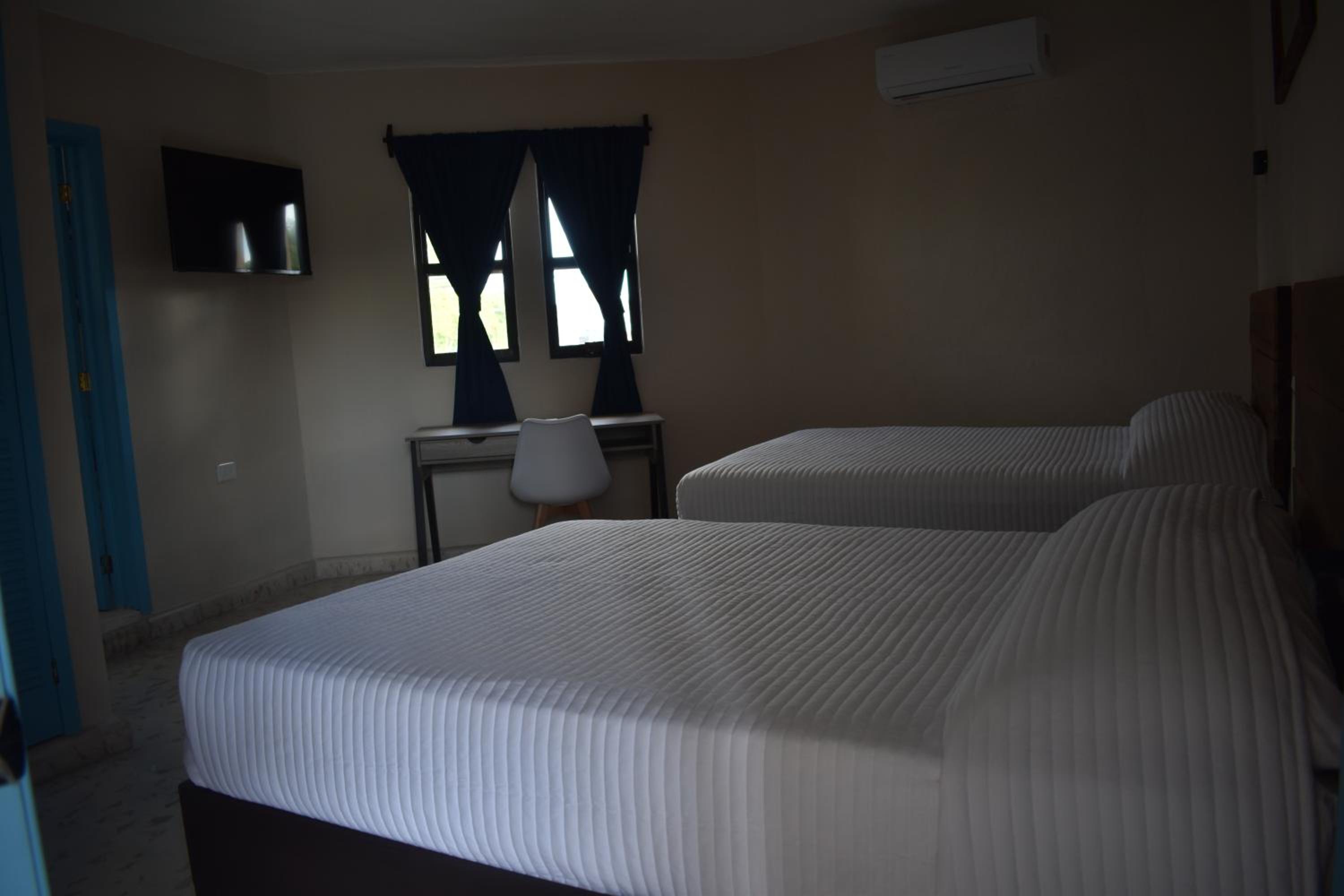 Double Room with Garden View - Photo 5