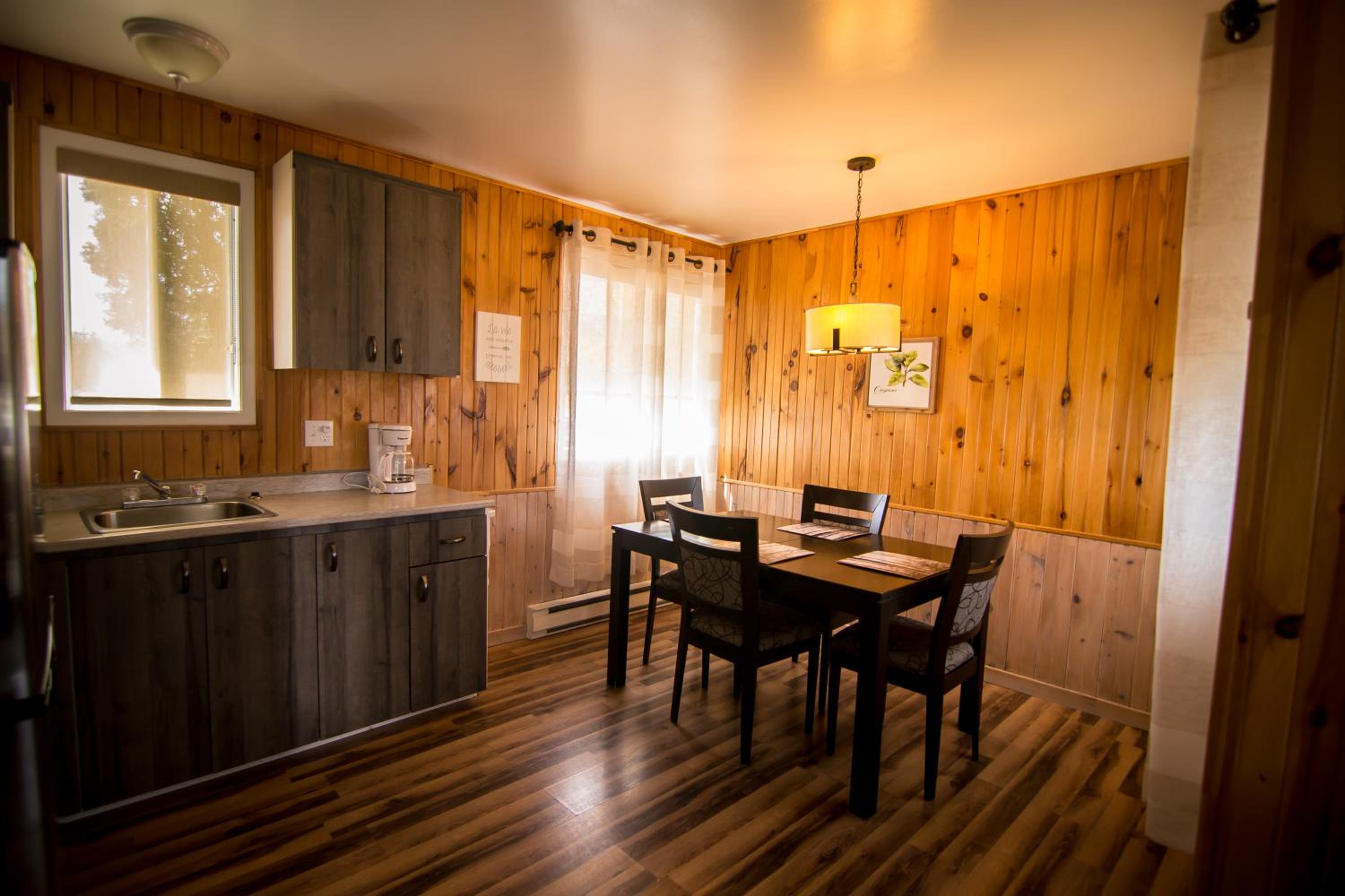 Two-Bedroom Chalet photo 3