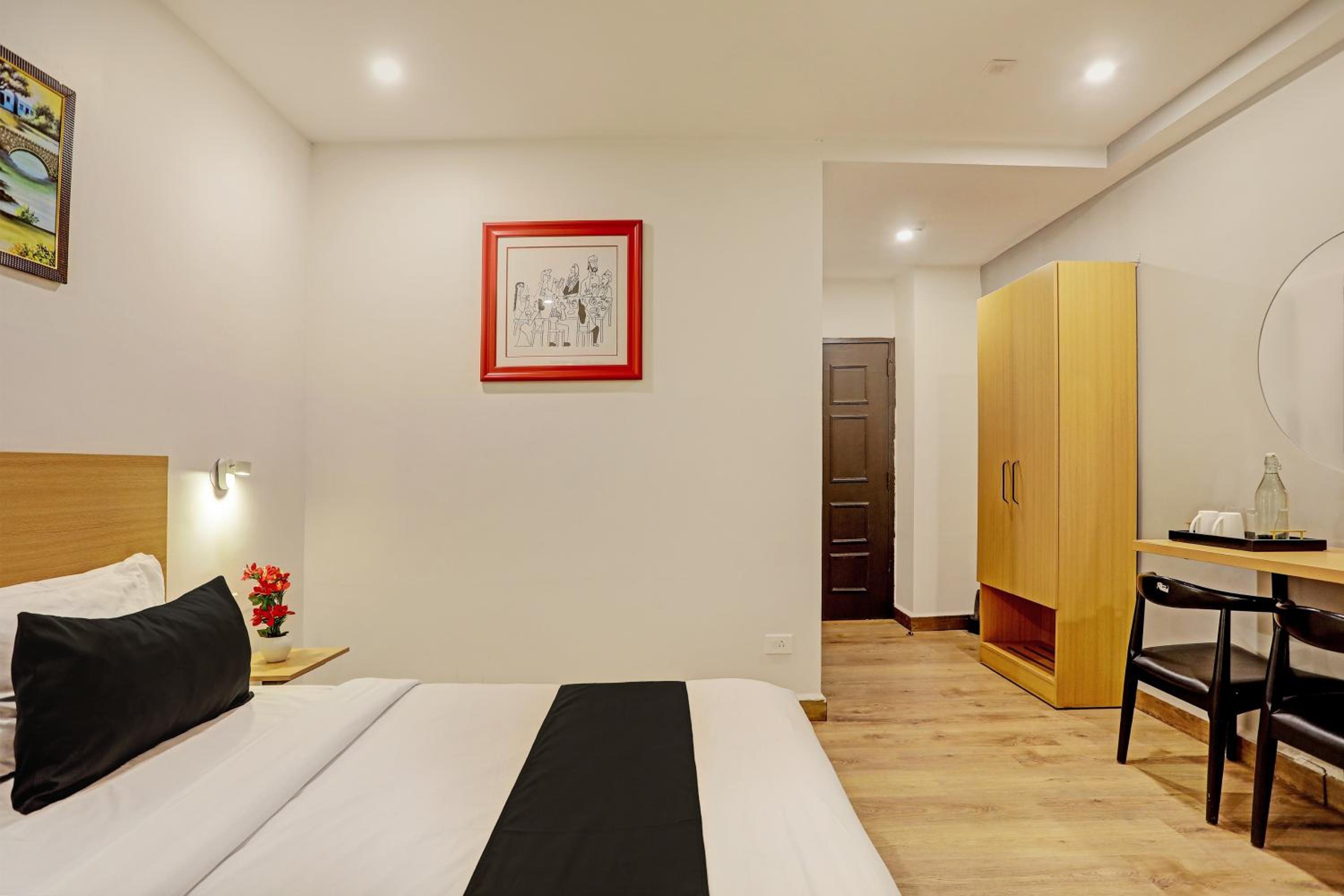 Standard Double Room photo 2