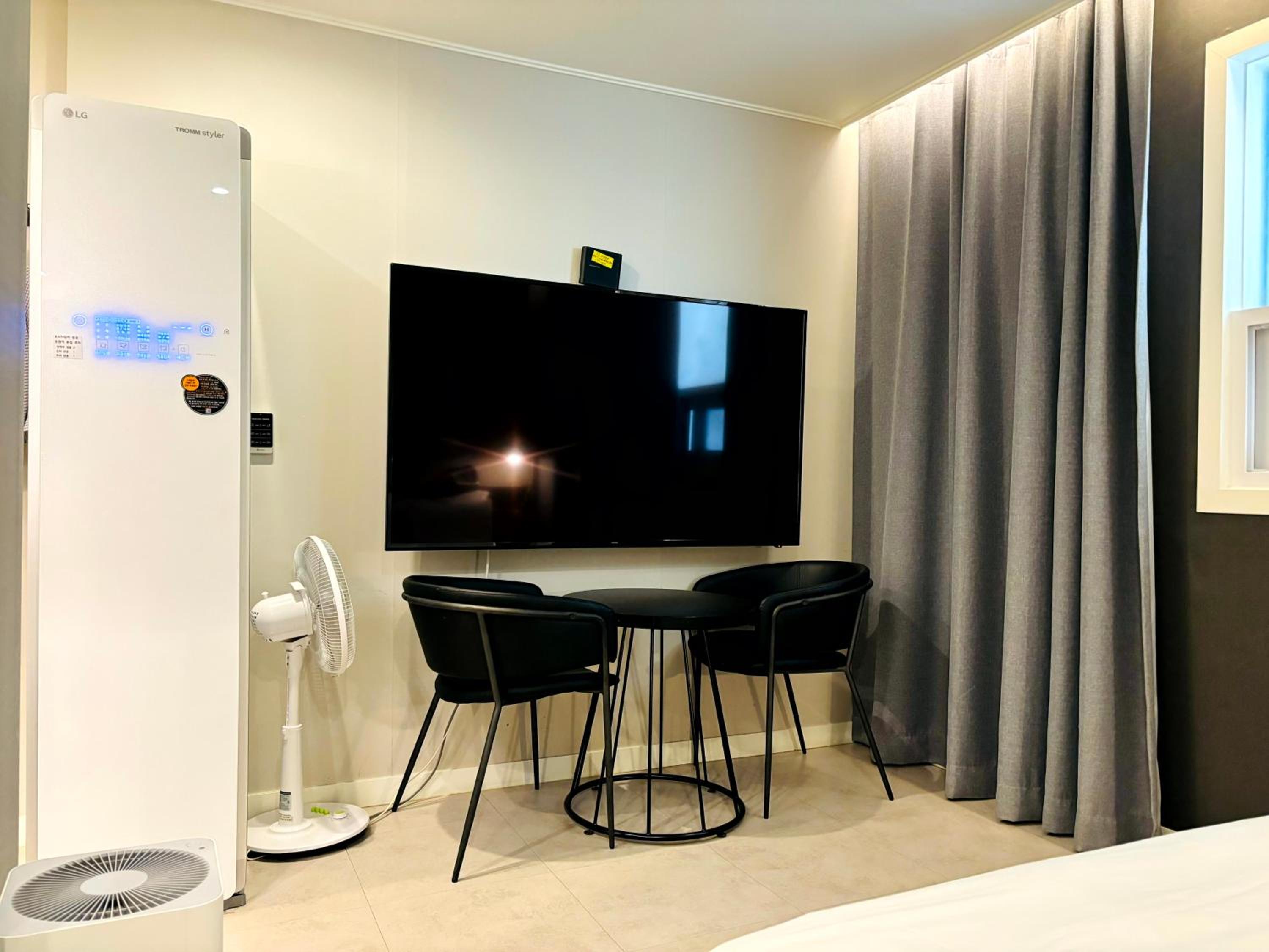 King Room