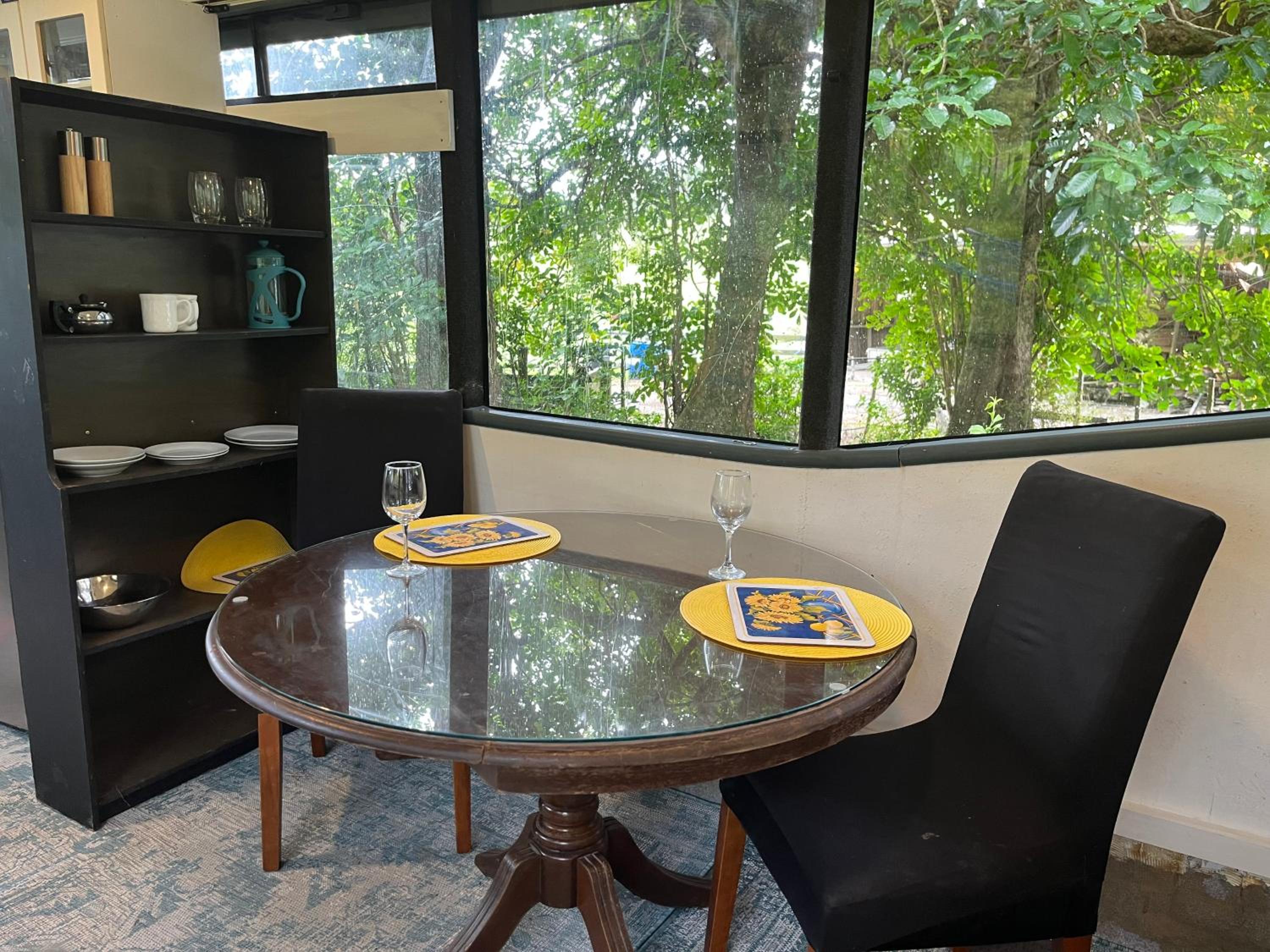 Studio Apartment photo 2