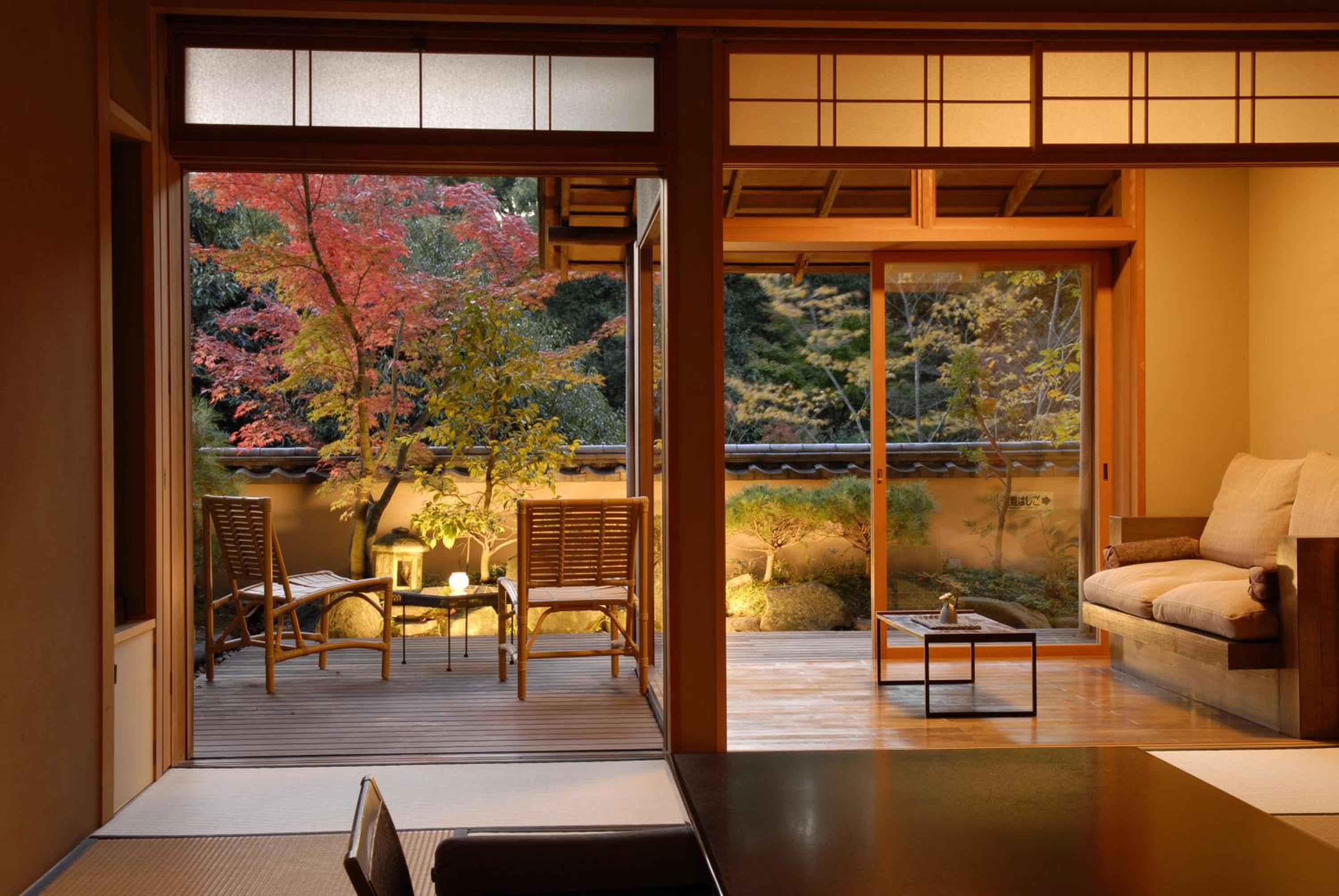 Standard Japanese-Style Room B - Garden View