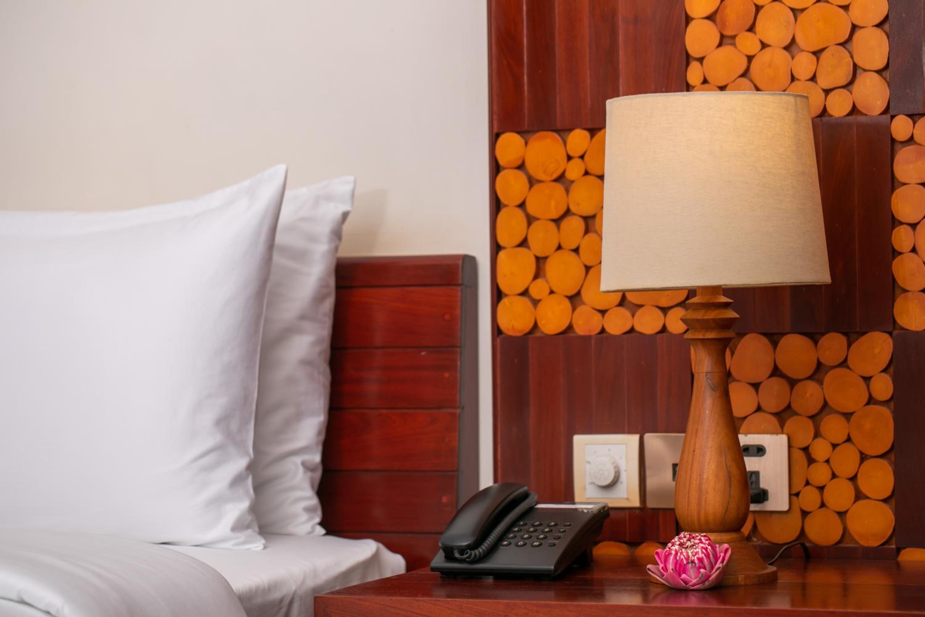 King Suite - Photo 3