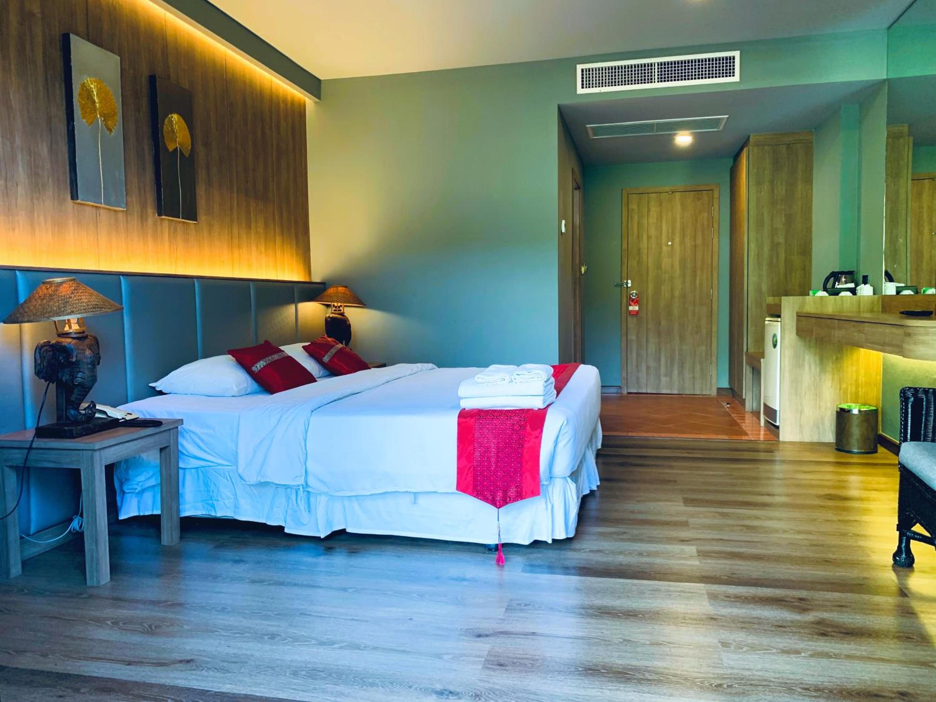 Hillside Deluxe Room photo 2