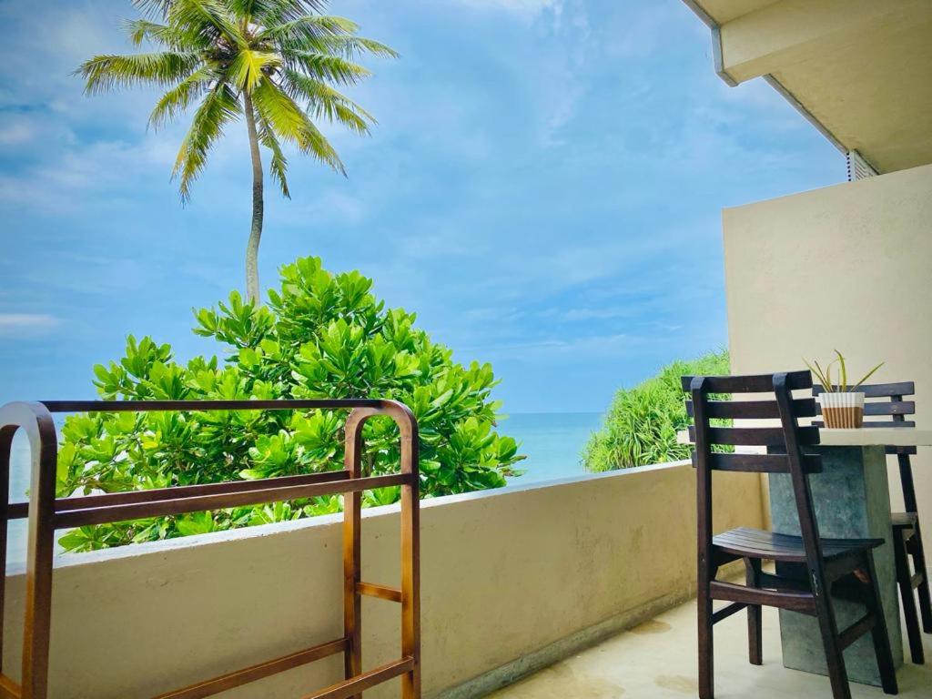 Villa - Beach Front photo 3