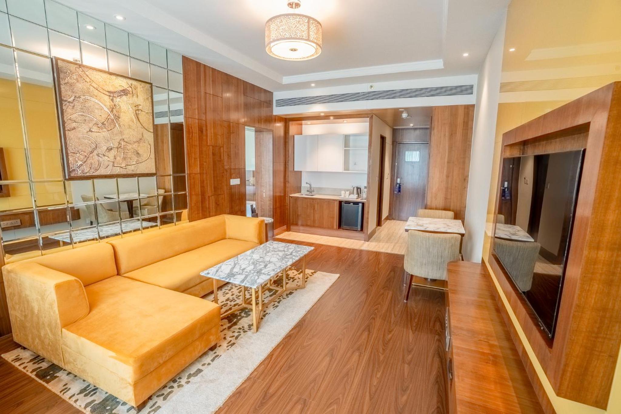 One-Bedroom Suite with INR 1000 beverage credit (min. spend ₹3,500), 20% off on F&B , 2 beers per stay and access to Business Lounge