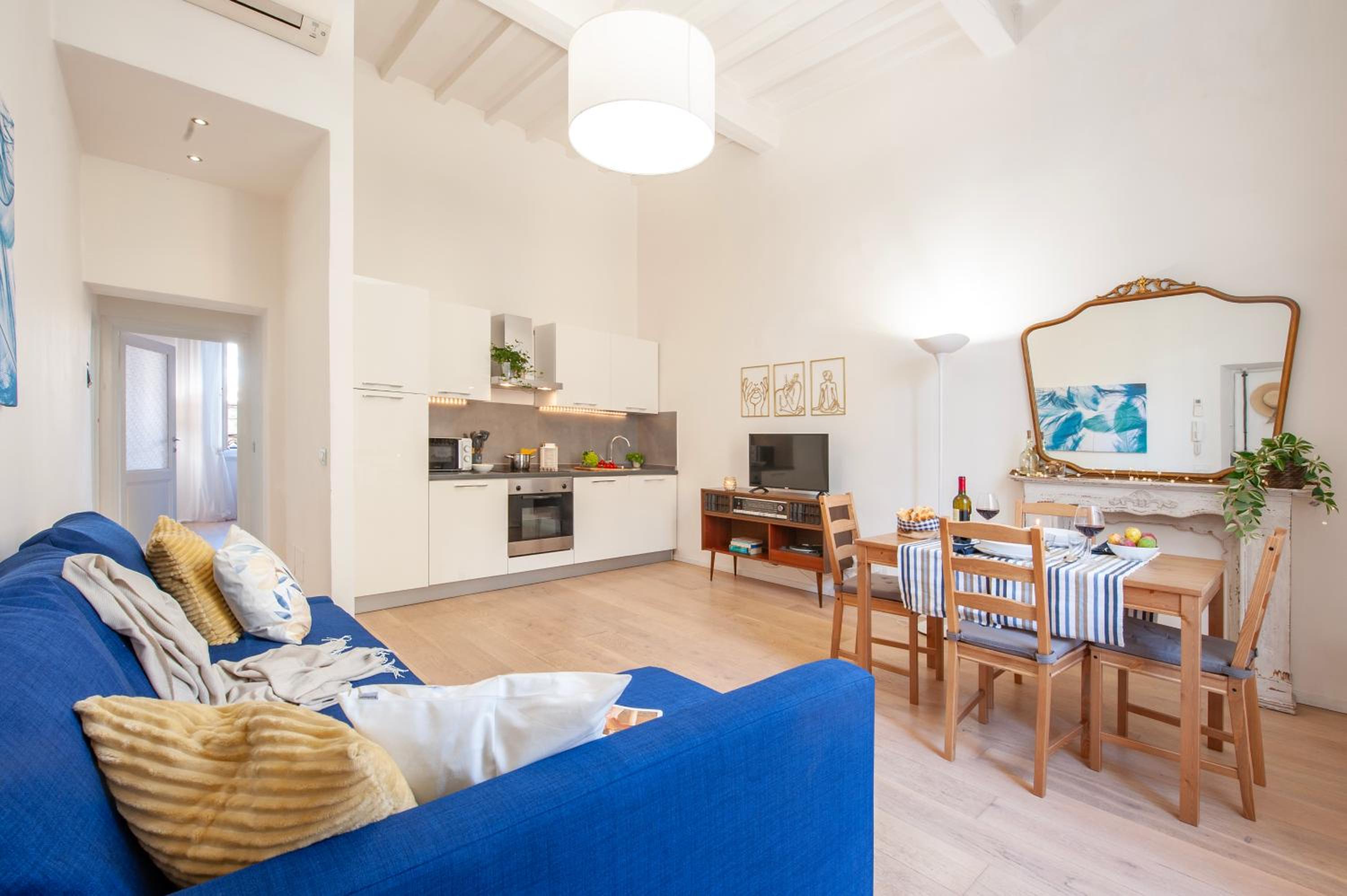 One-Bedroom Apartment