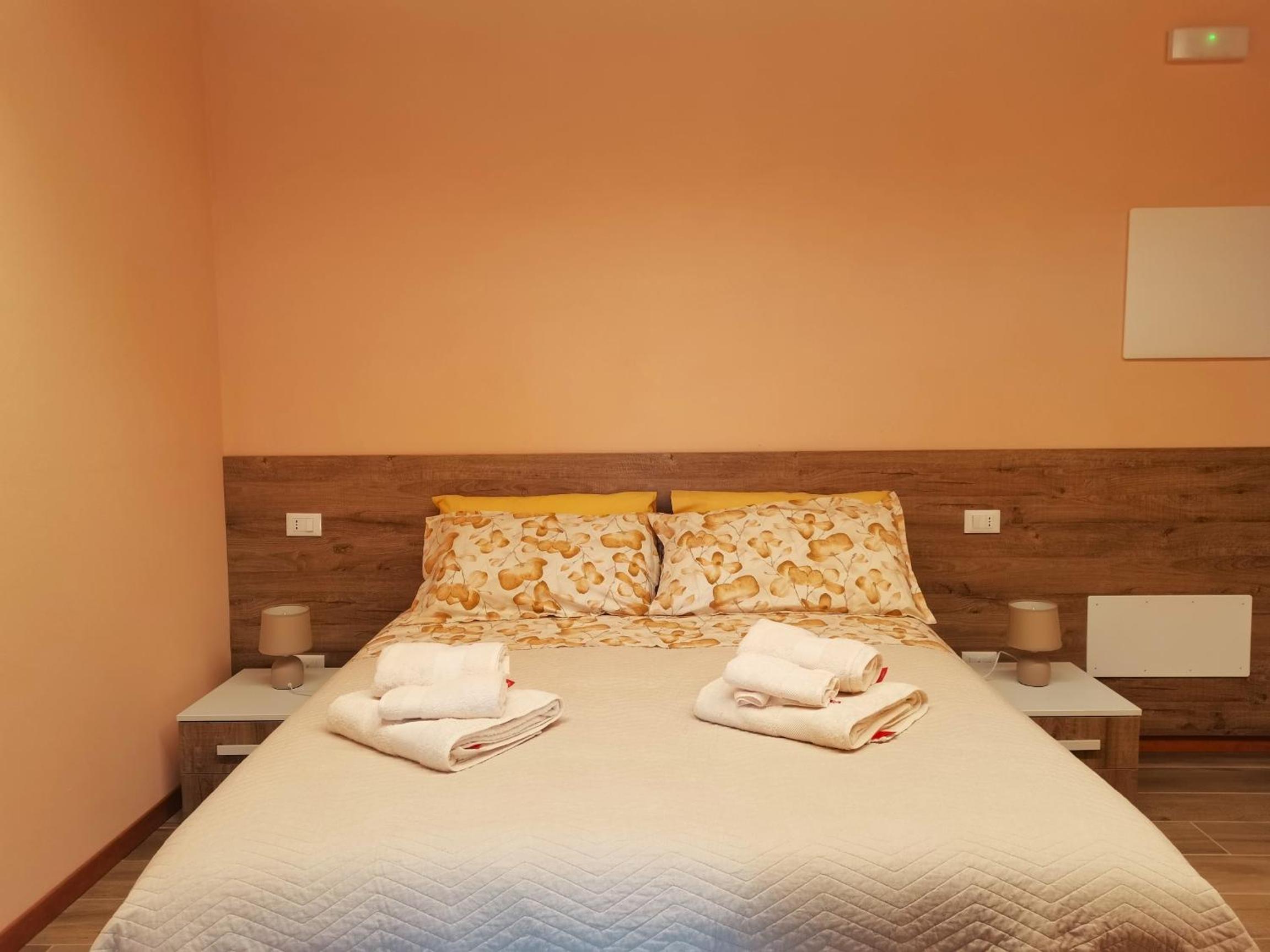Double Room with Private Bathroom photo 1