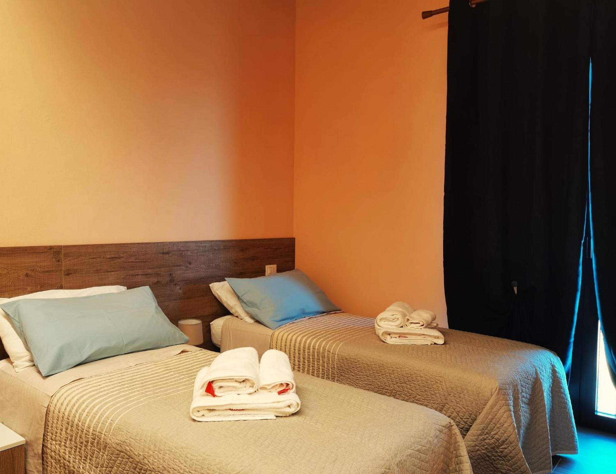 Double Room with Private Bathroom photo 3