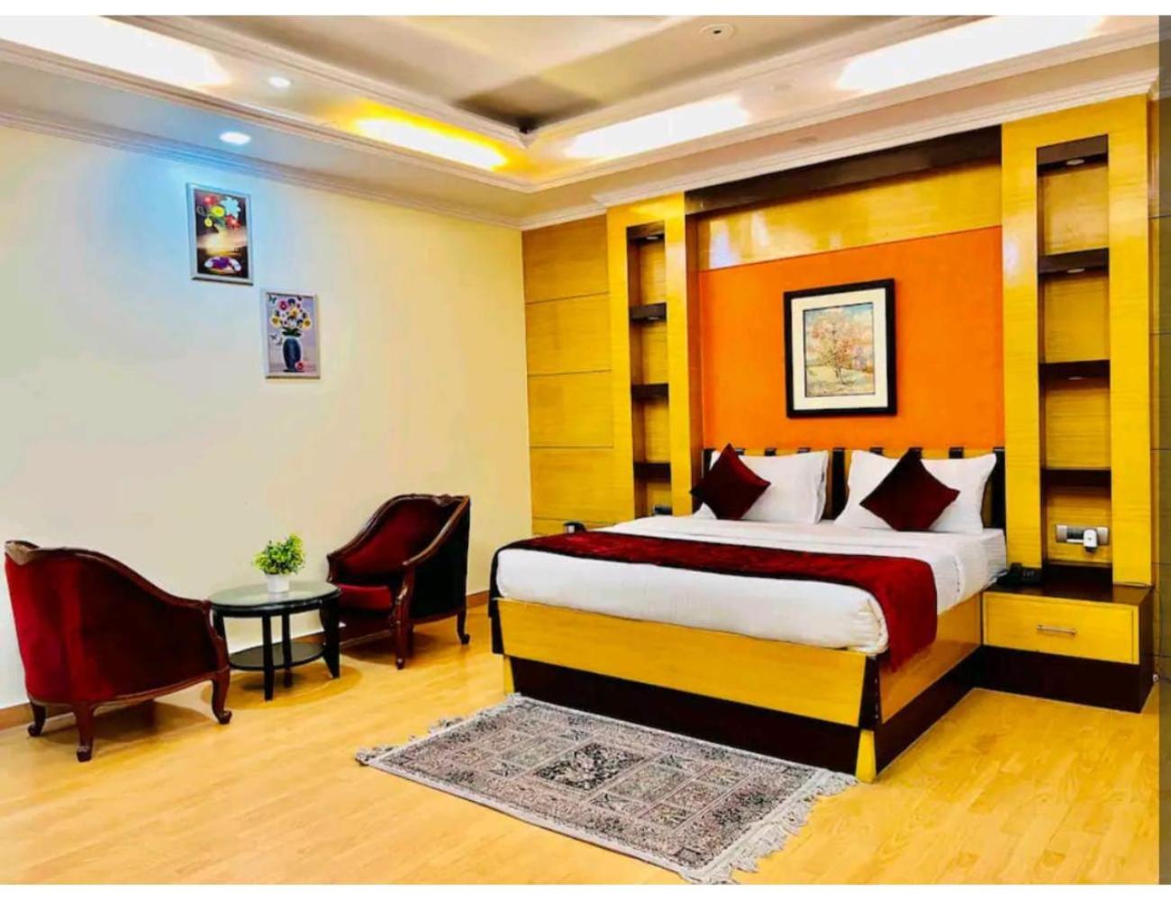 Single Room photo 2
