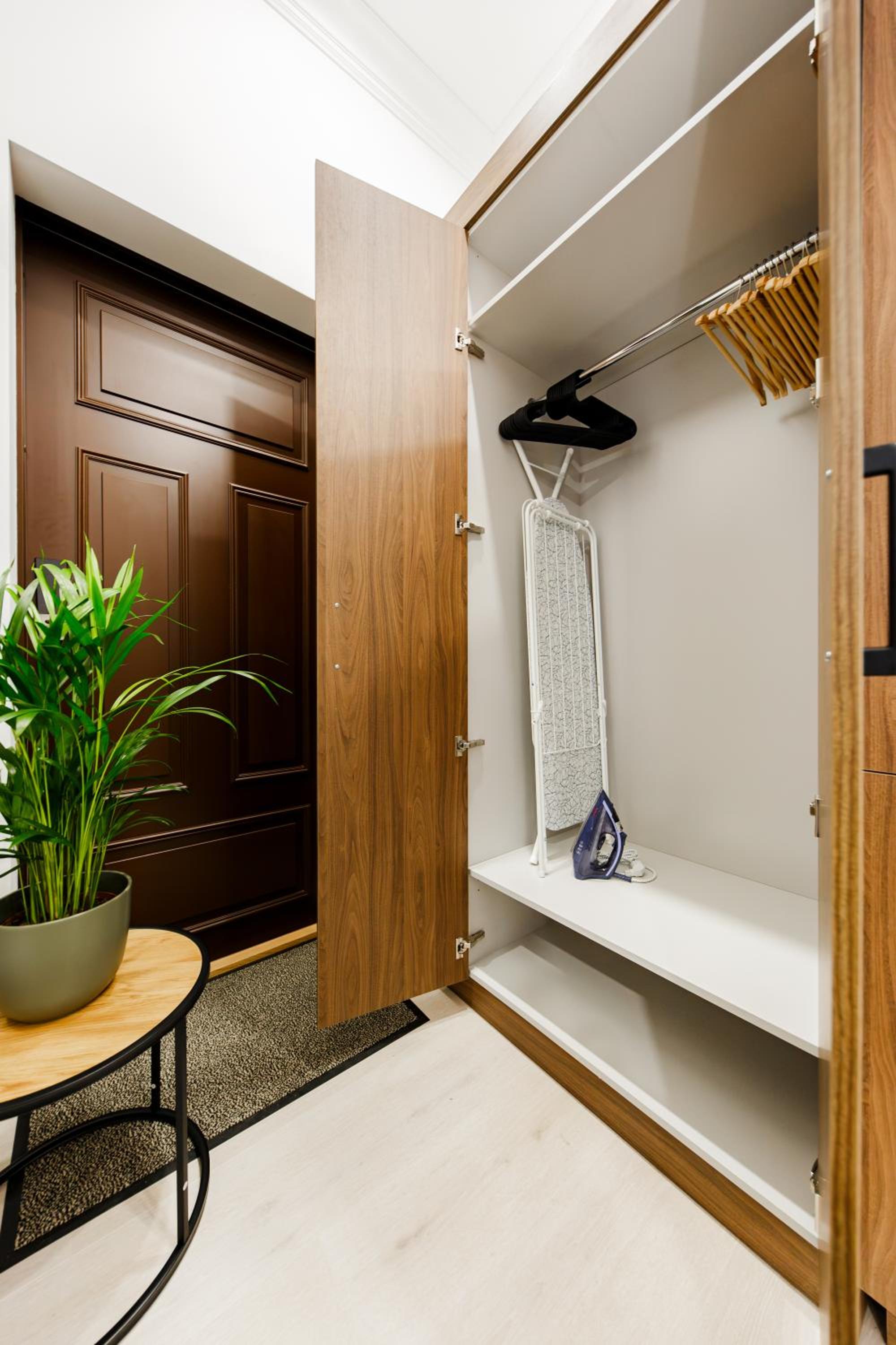 Studio Apartment photo 3