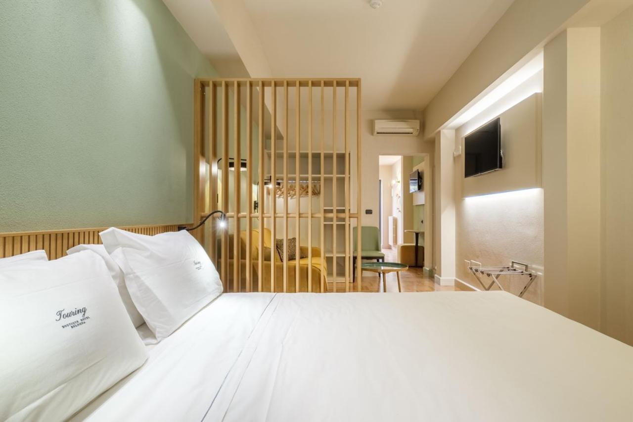 Available room