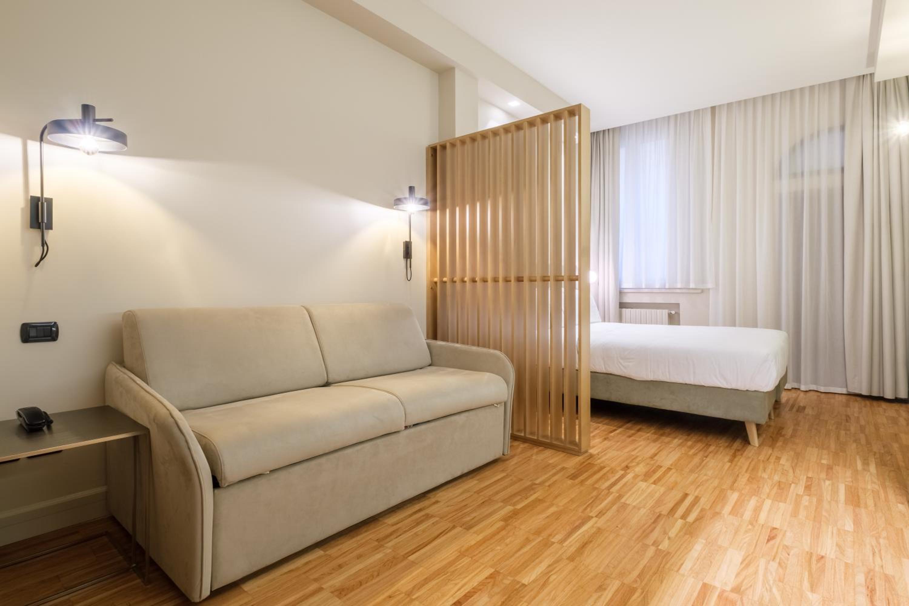 Available room