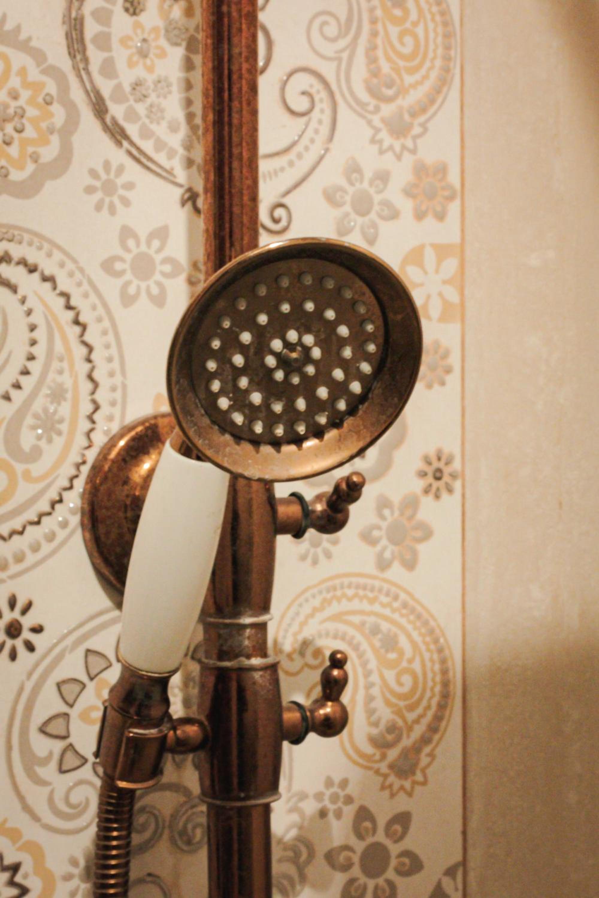 Suite - Photo 12